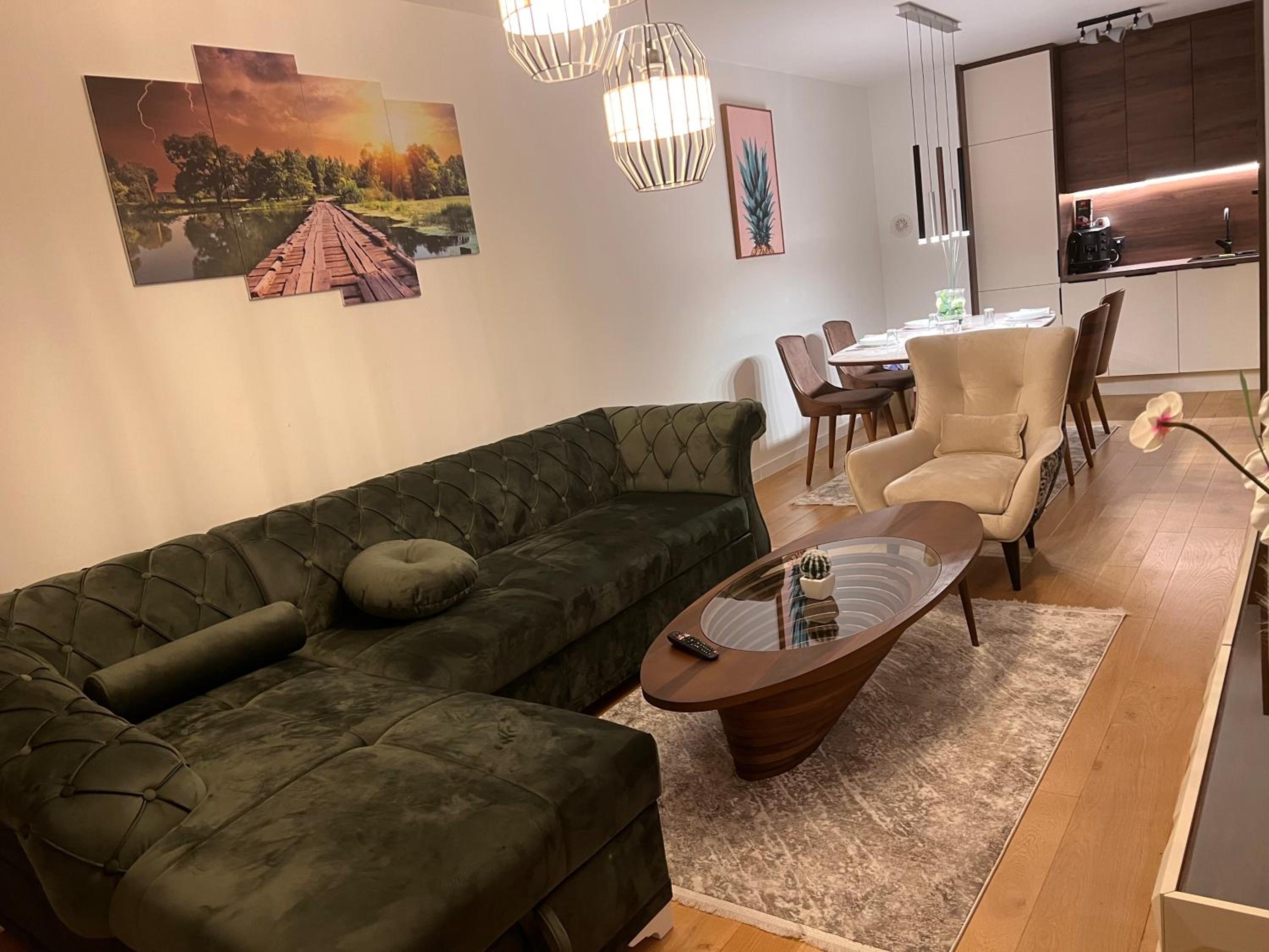 River Walk Sarajevo, LUX APARTMAN