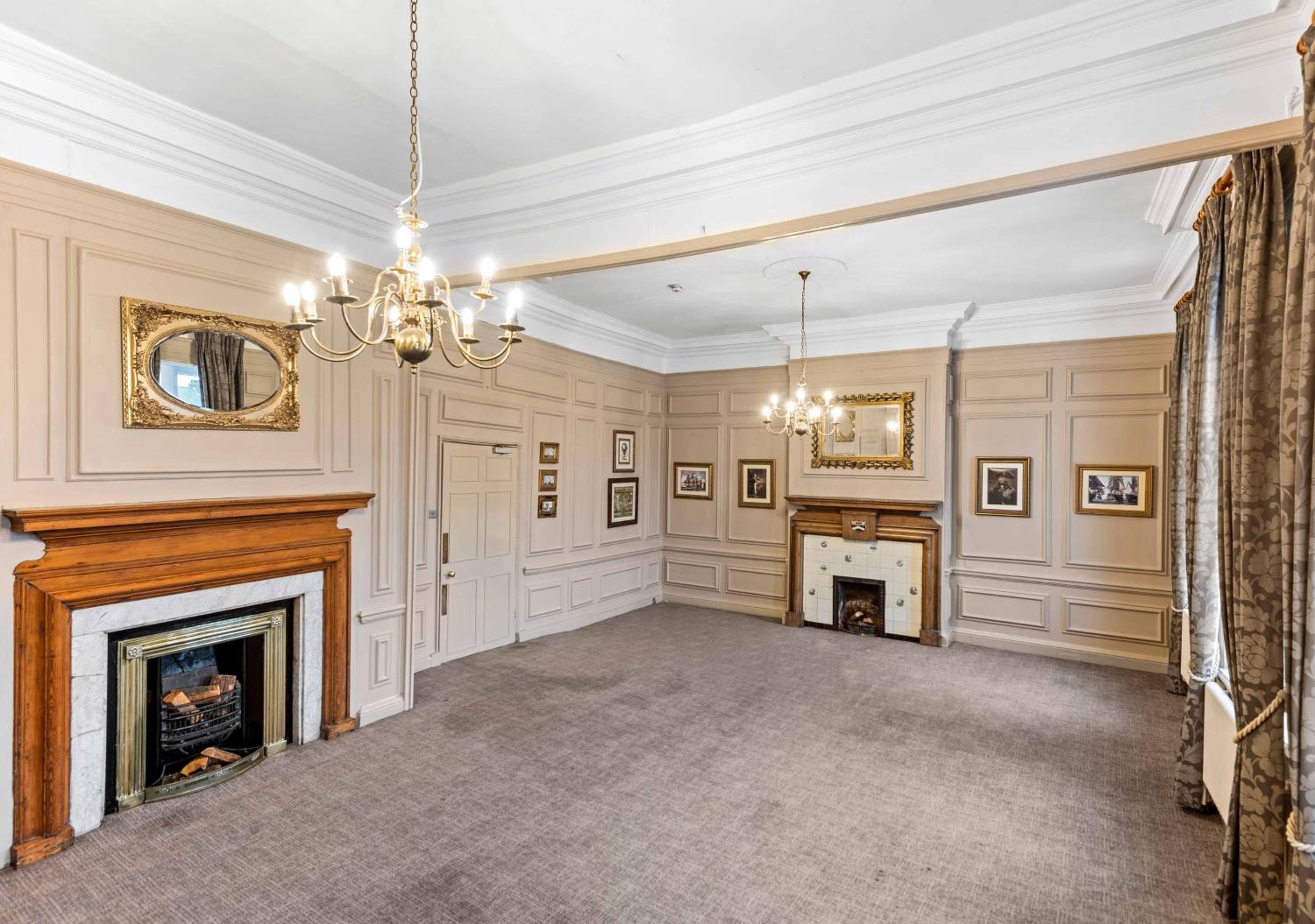 Kings Lynn Vacations - Dukes Head Hotel - Property Image 100