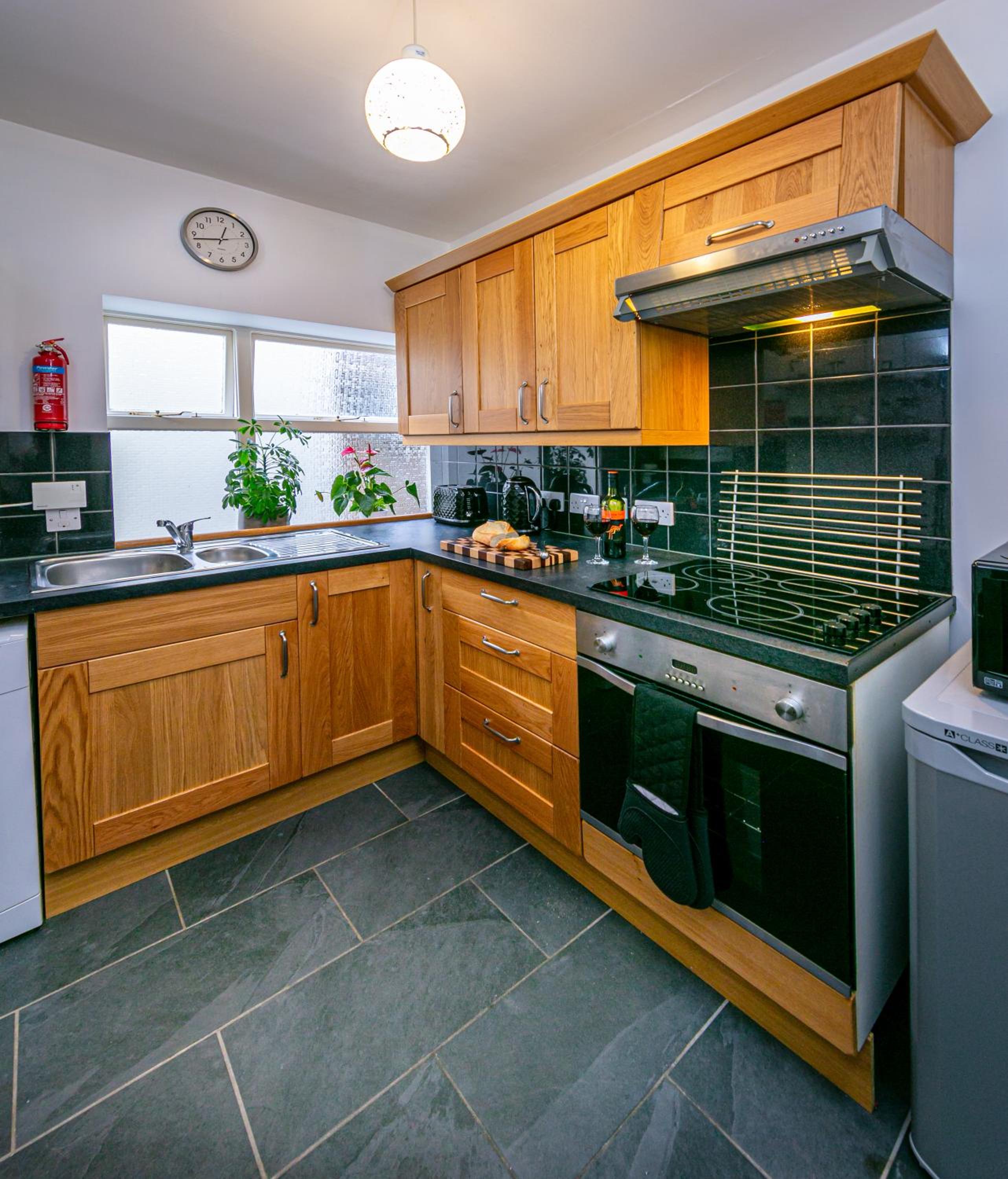 Spacious Ground Floor Apartment