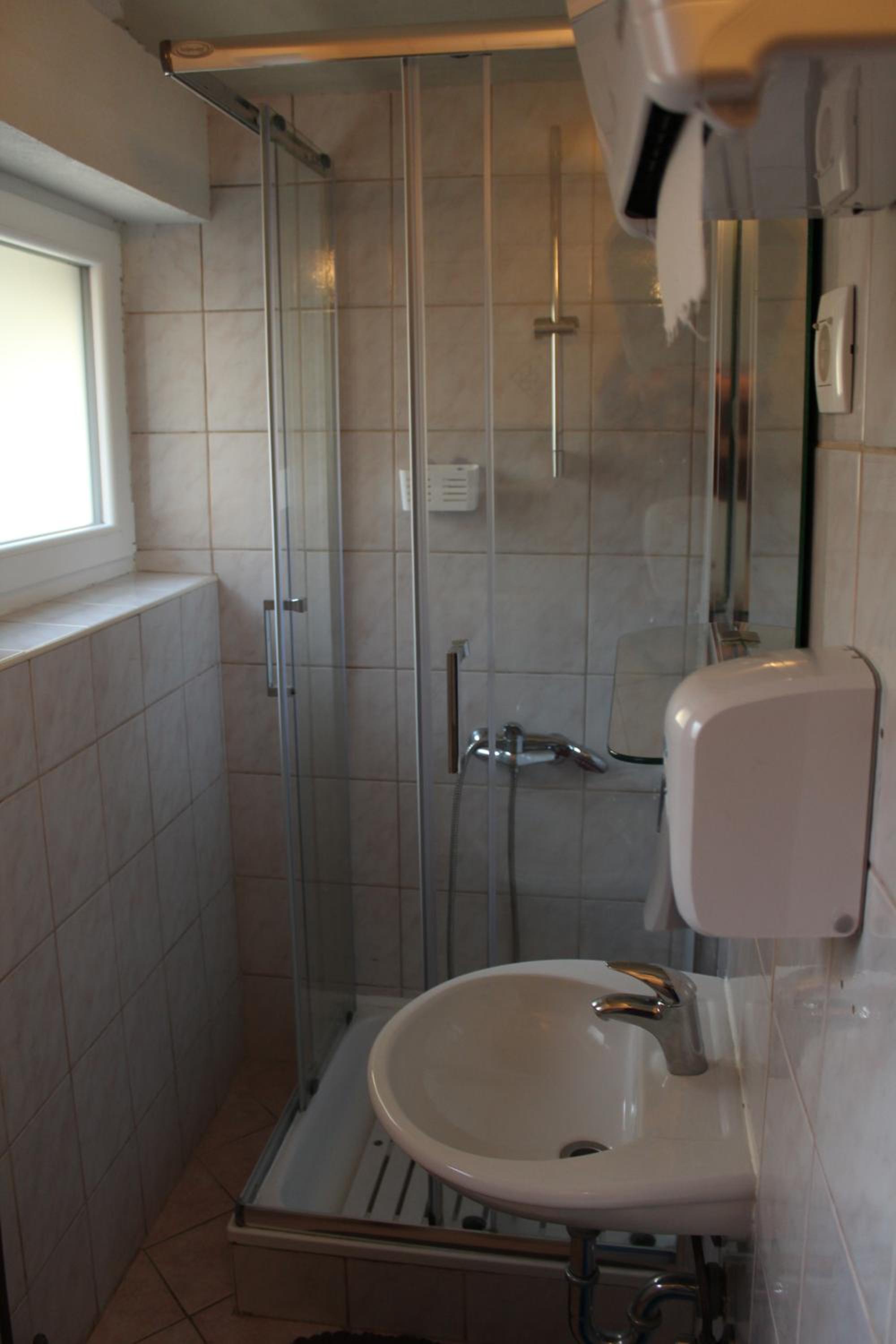 Bed & Breakfast LakeBled House view 3