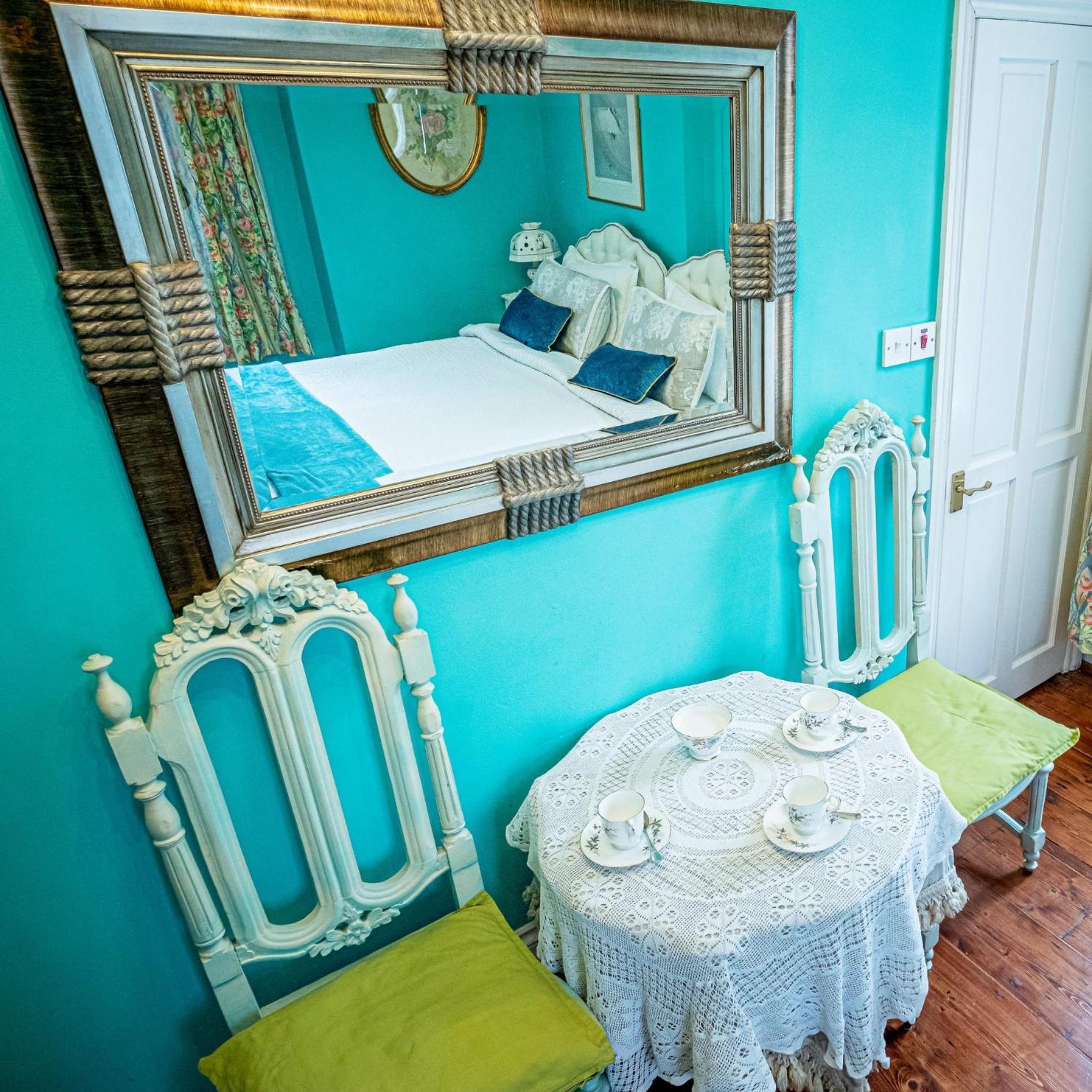 Dawson Place, Juliette's Bed and Breakfast