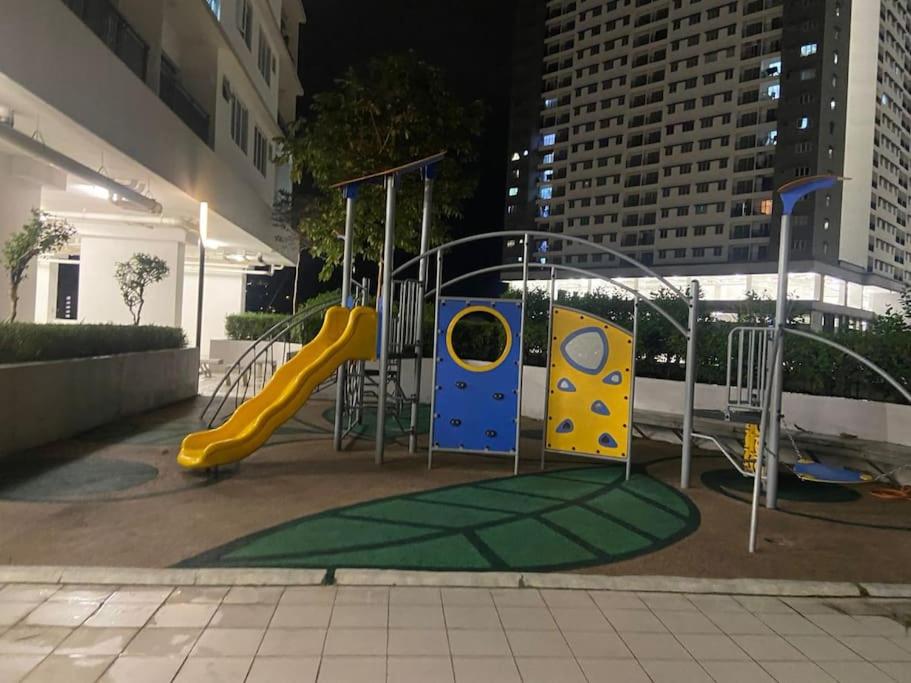 residensi condominium, taman melati, danau kota, gombak