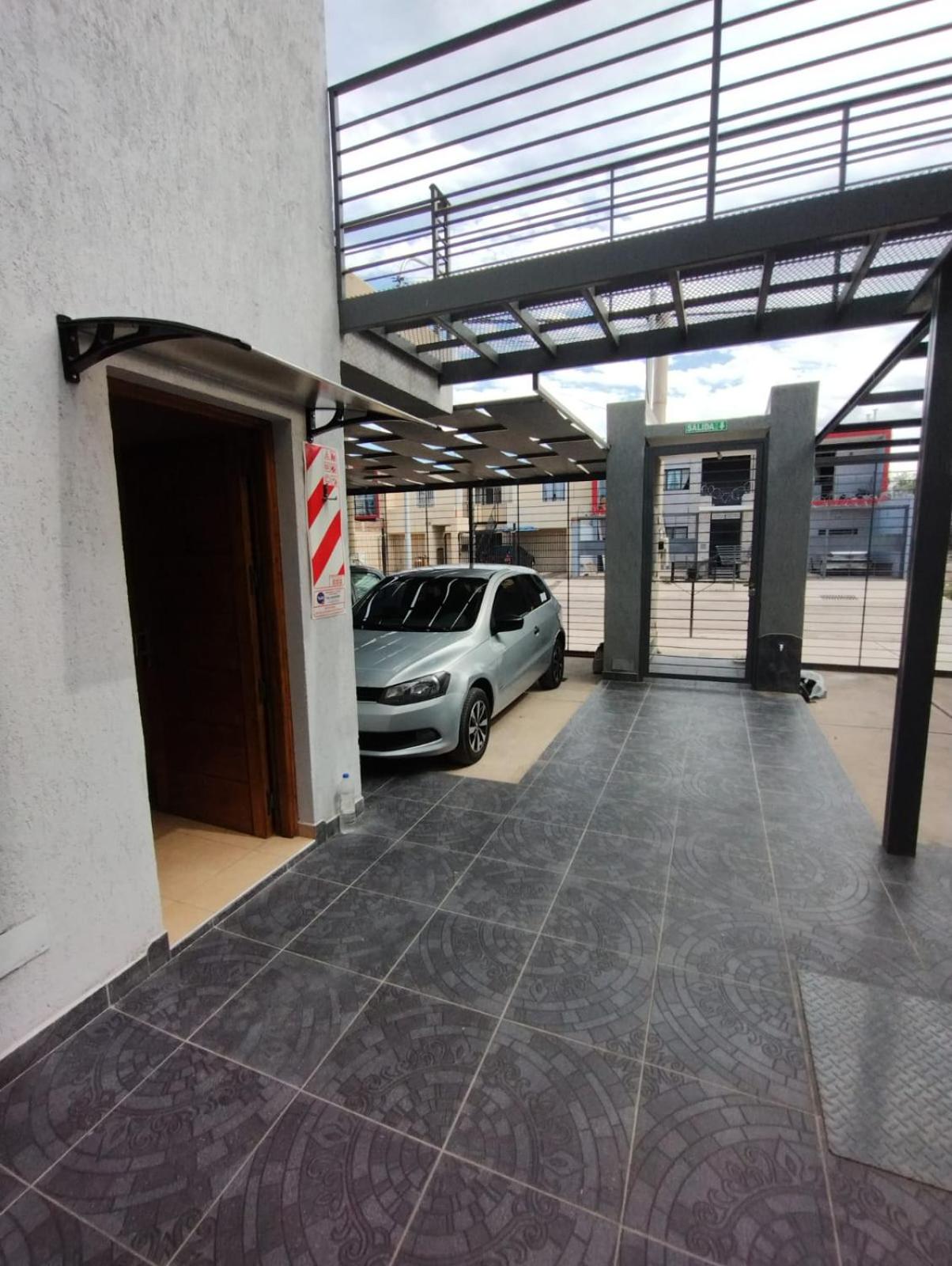 Hermoso departamento con cochera incluida
