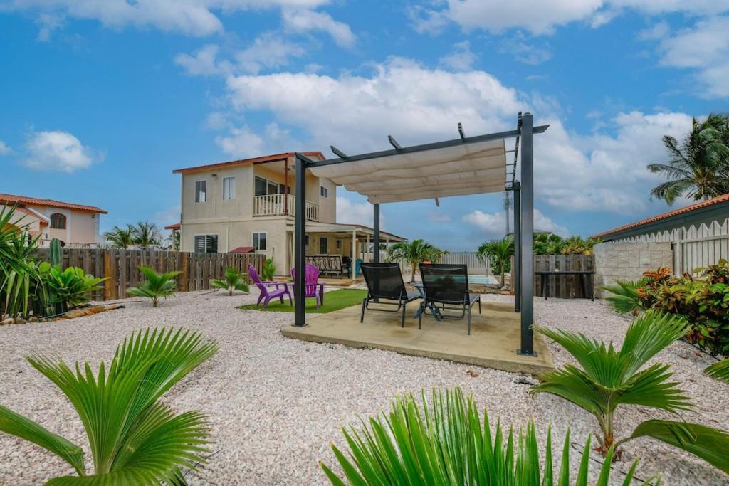 New listing 2 storey villa, Peaceful location. Close to beaches