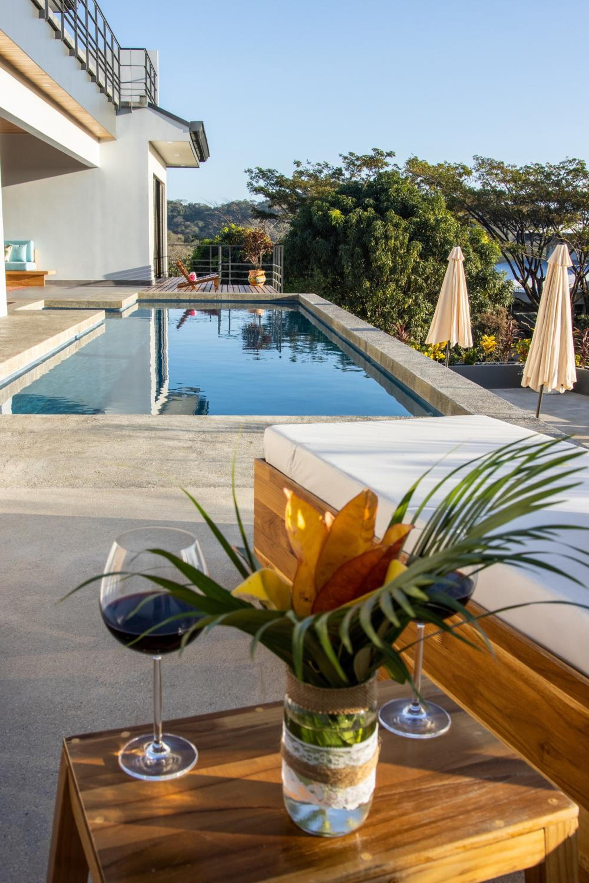 Casa Ojos Azules, Nosara. New Listing