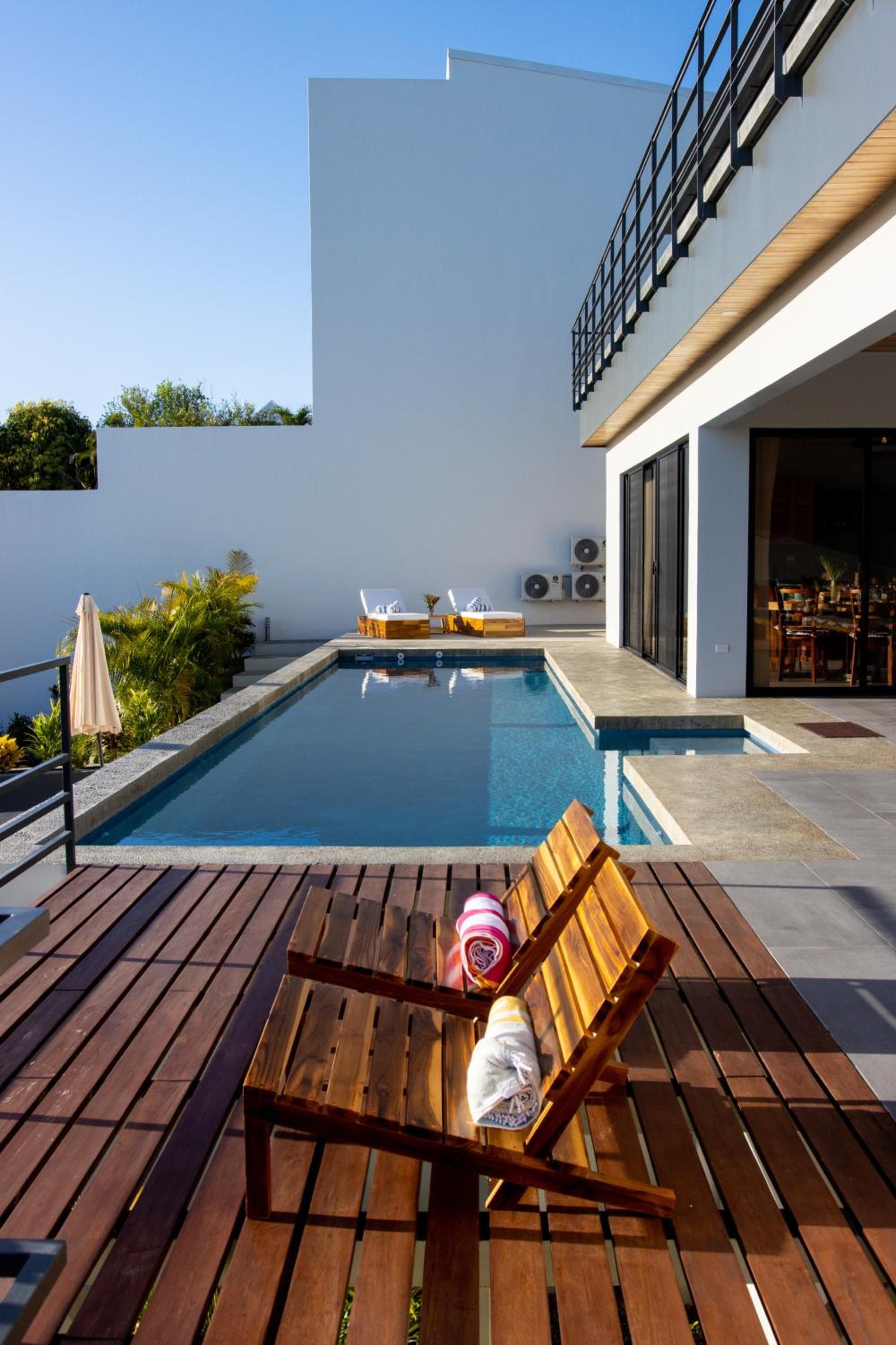 Casa Ojos Azules, Nosara. New Listing