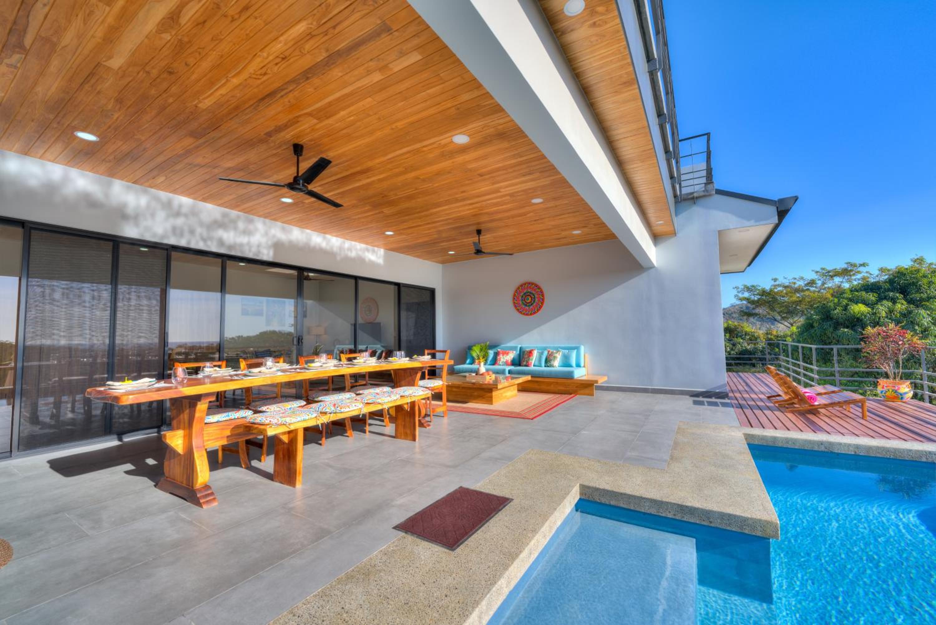 Casa Ojos Azules, Nosara. New Listing