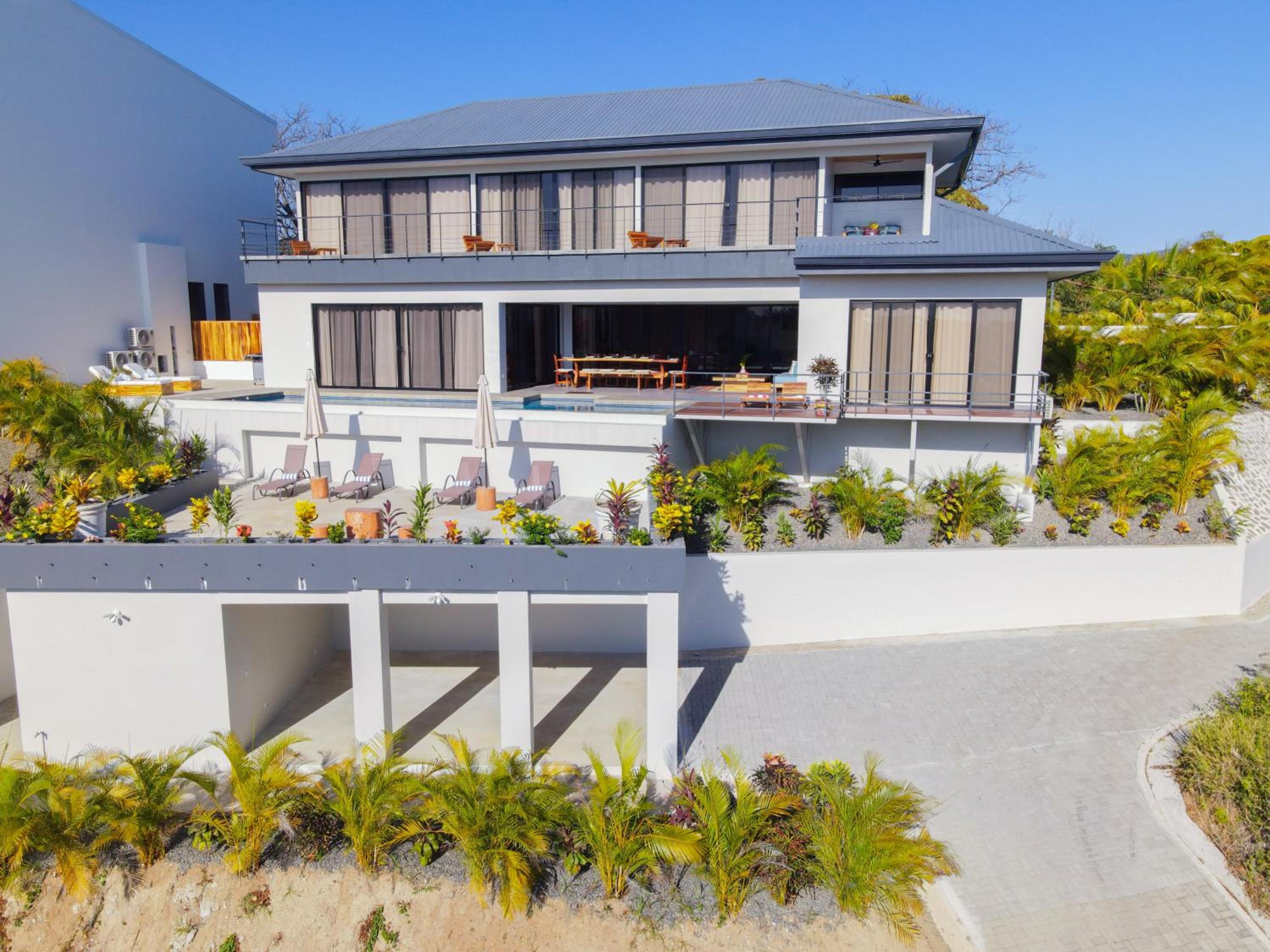 Casa Ojos Azules, Nosara. New Listing
