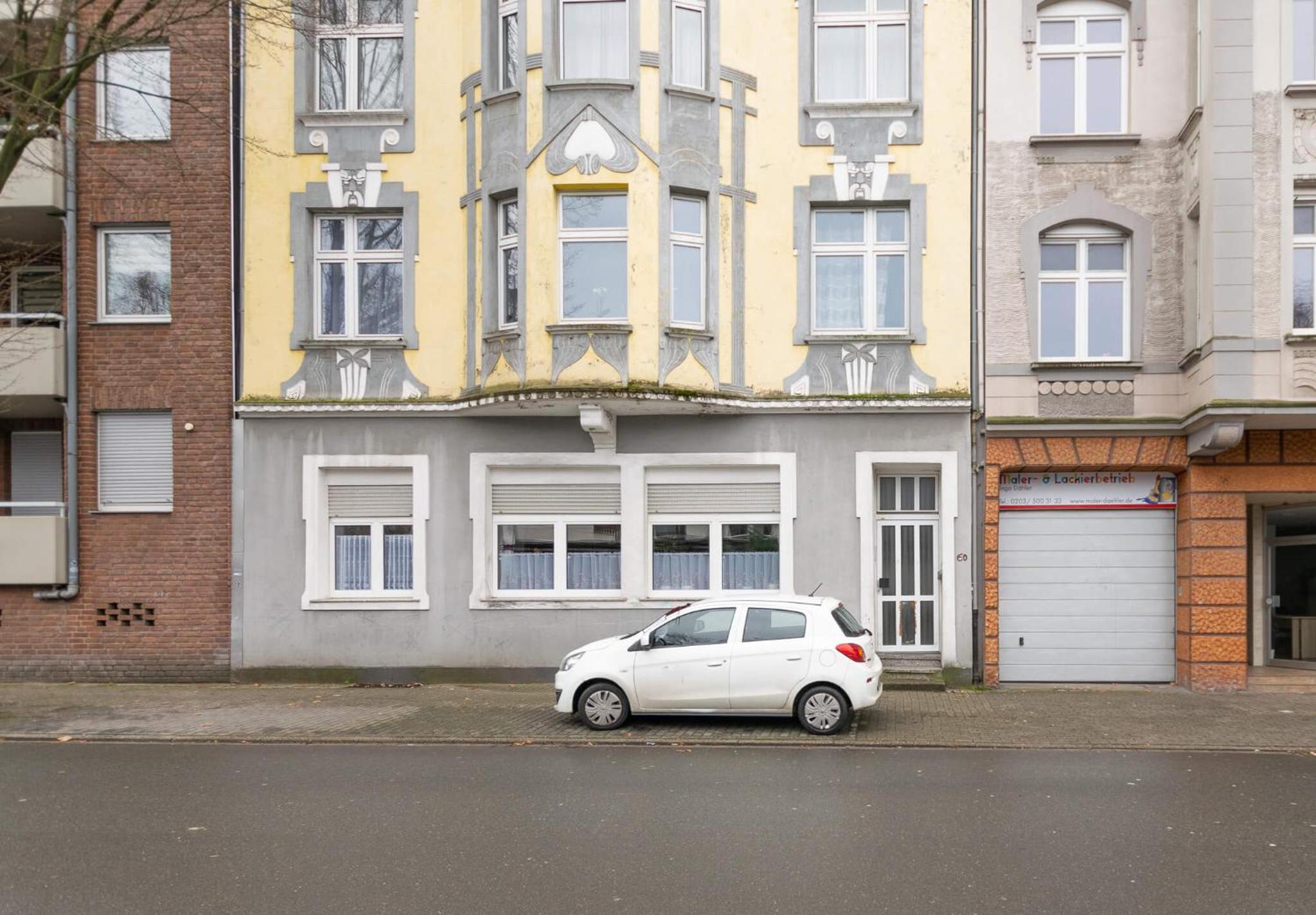 T&K Apartments - Duisburg - 4 Rooms Apartment - 2nd Floor