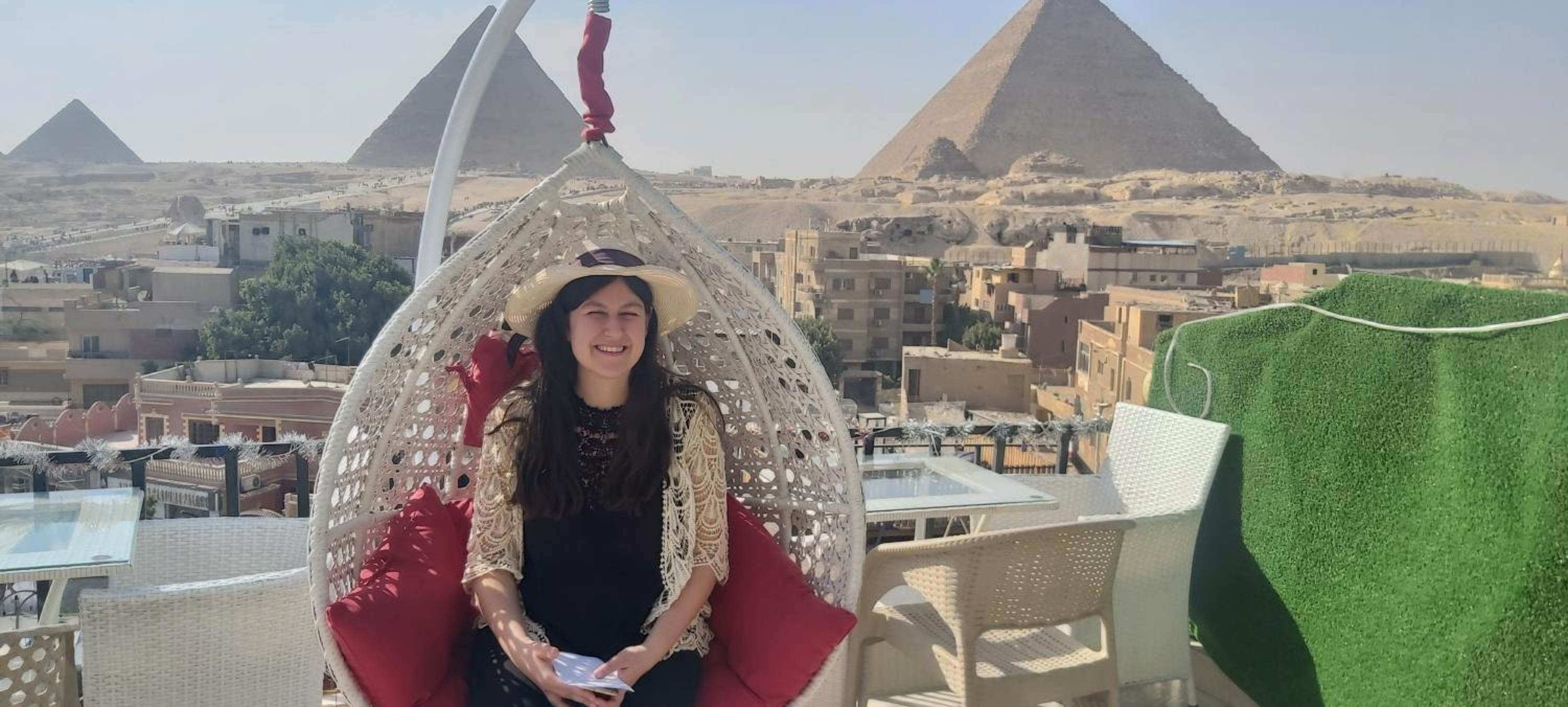 Golden Pyramids view guest house