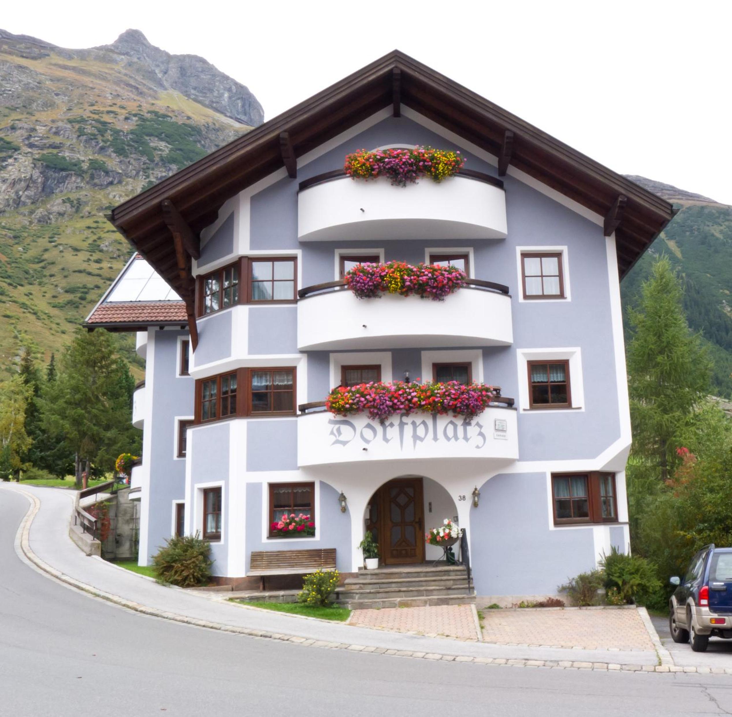 Haus Dorfplatz- Silvretta Card Premium inklusive