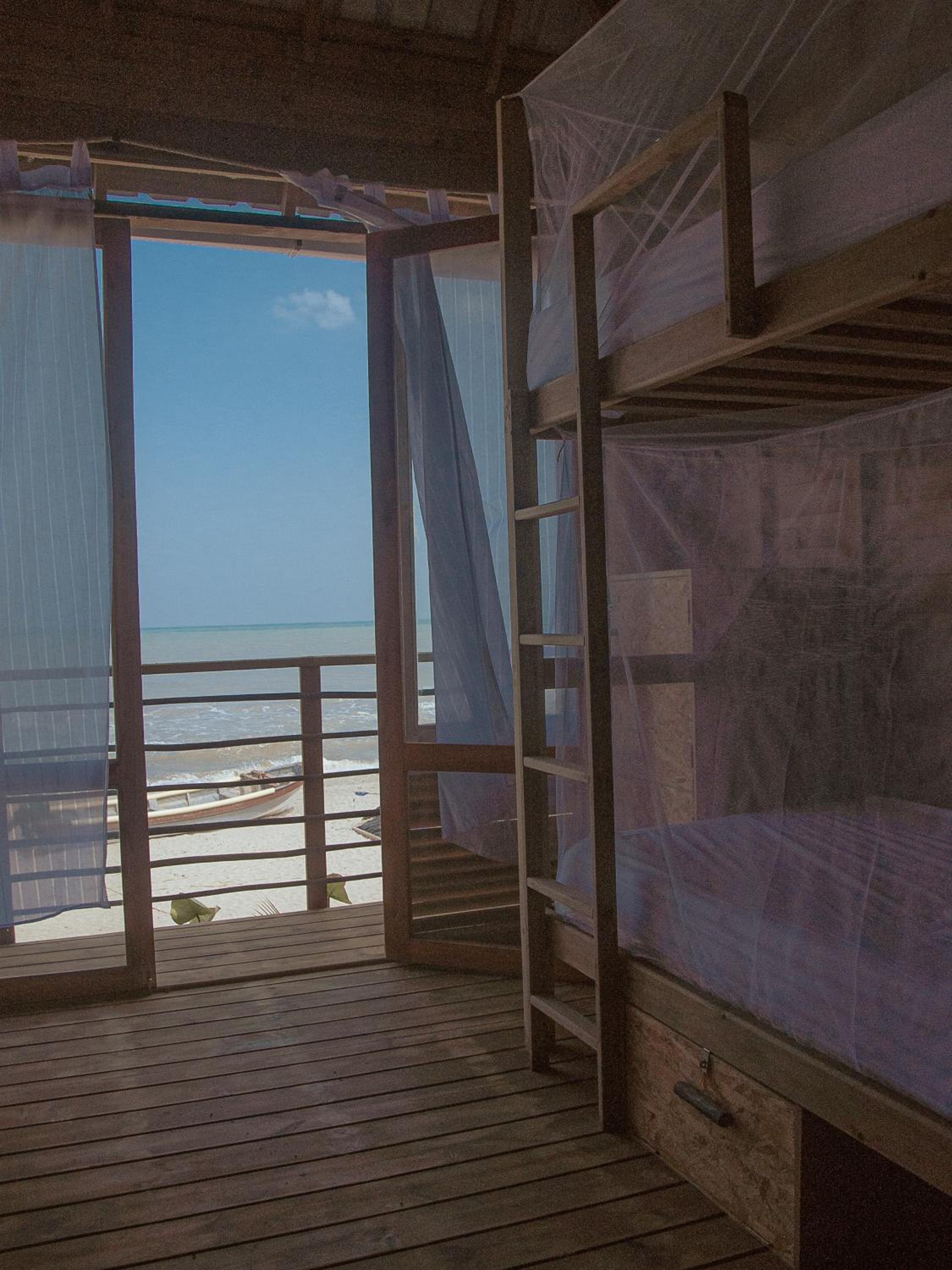 Mendihuaca Surf Camp