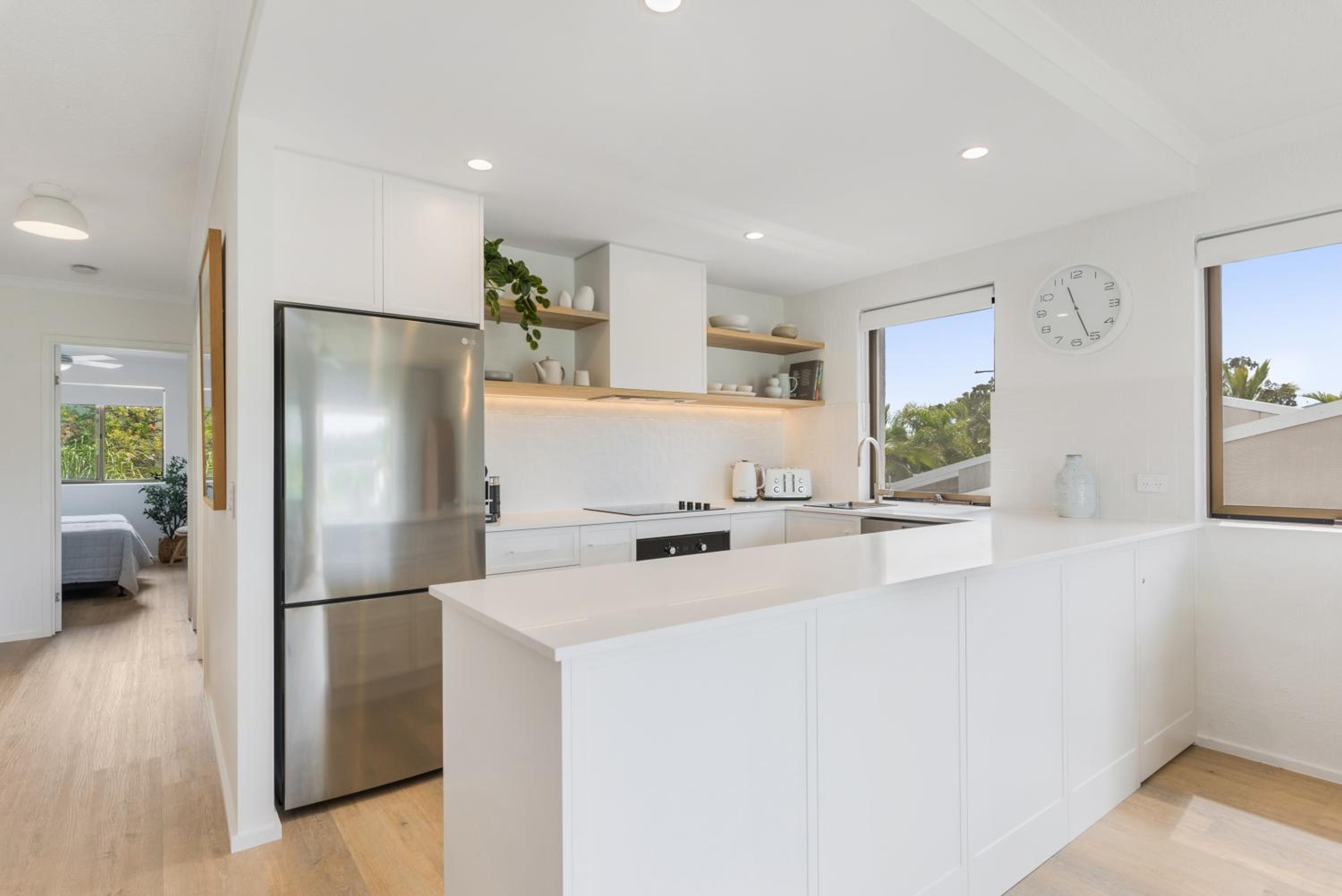 St Tropez 7, Stylish Apartment on the Noosa Waterfront, River Views