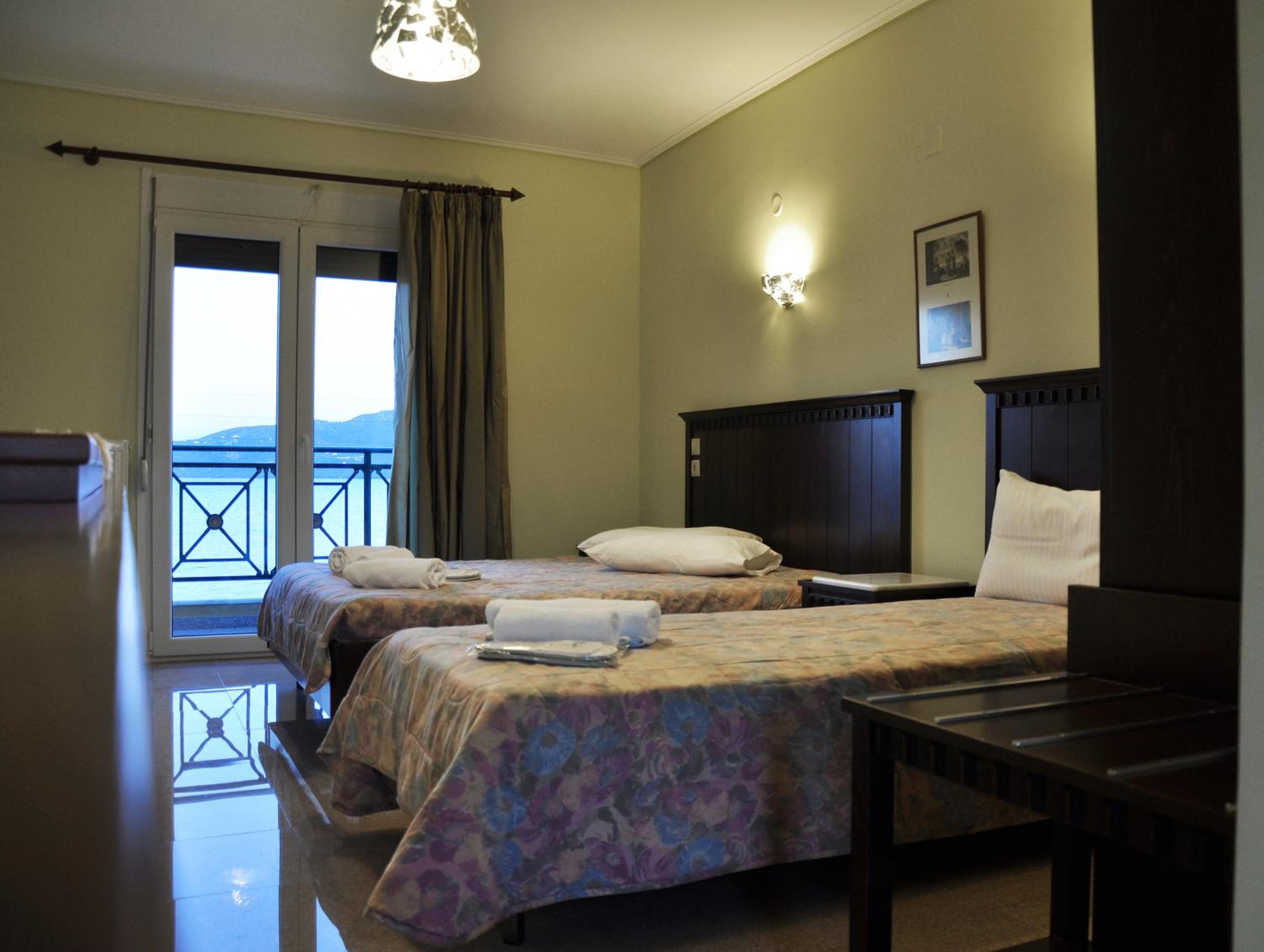 Ariadnes Holiday Accommodation II