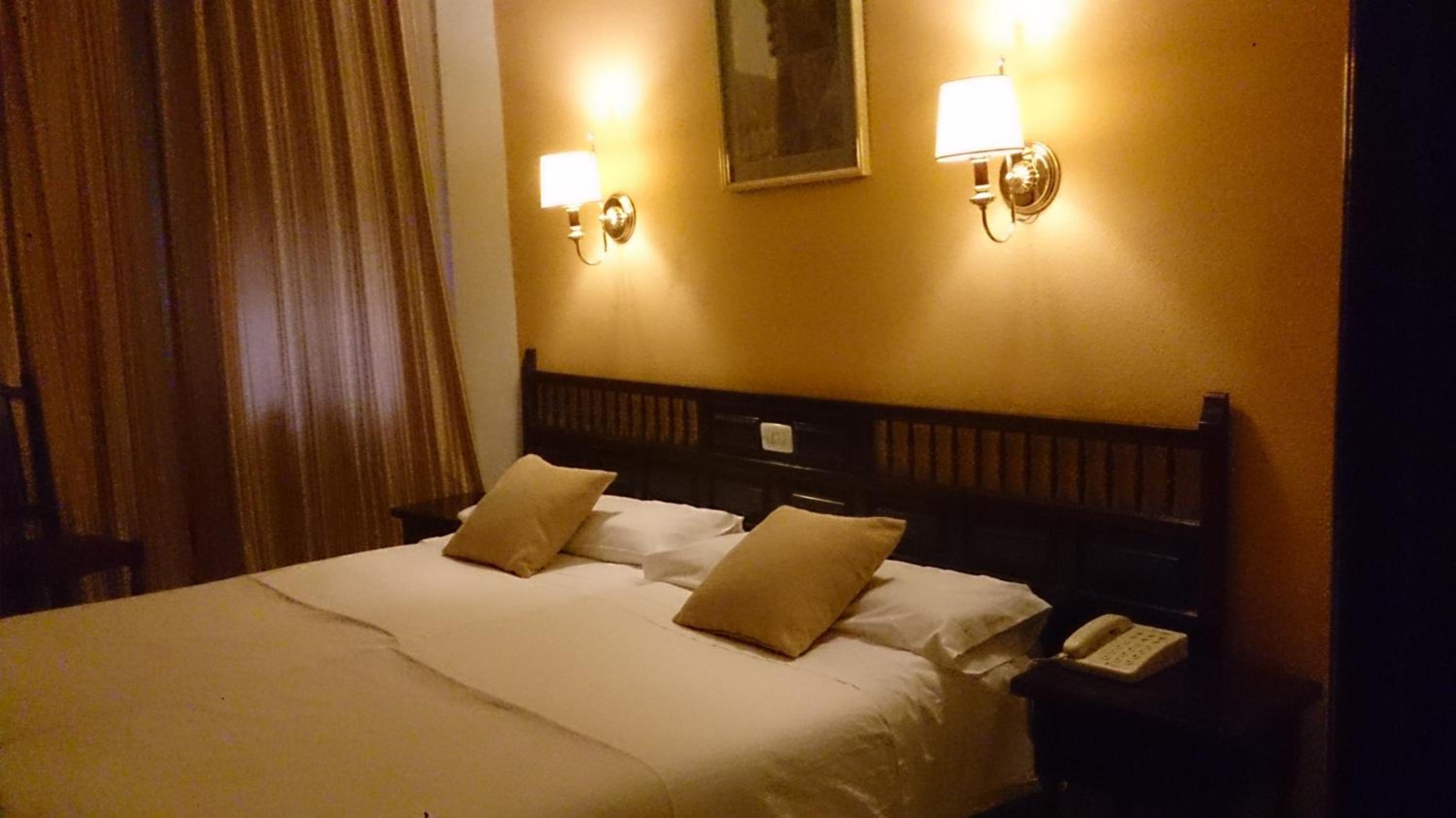 Hostal Residencia Avenida