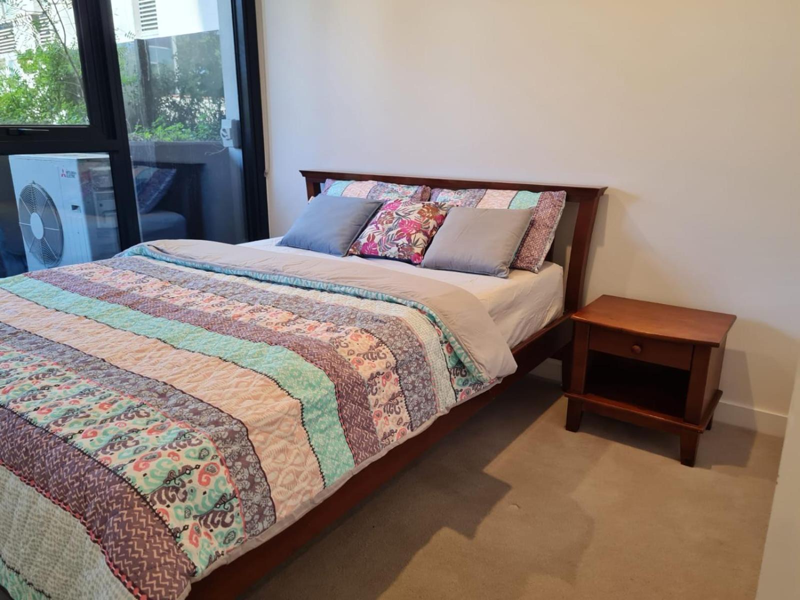 Two Bedroom Apartment in North Melbourne