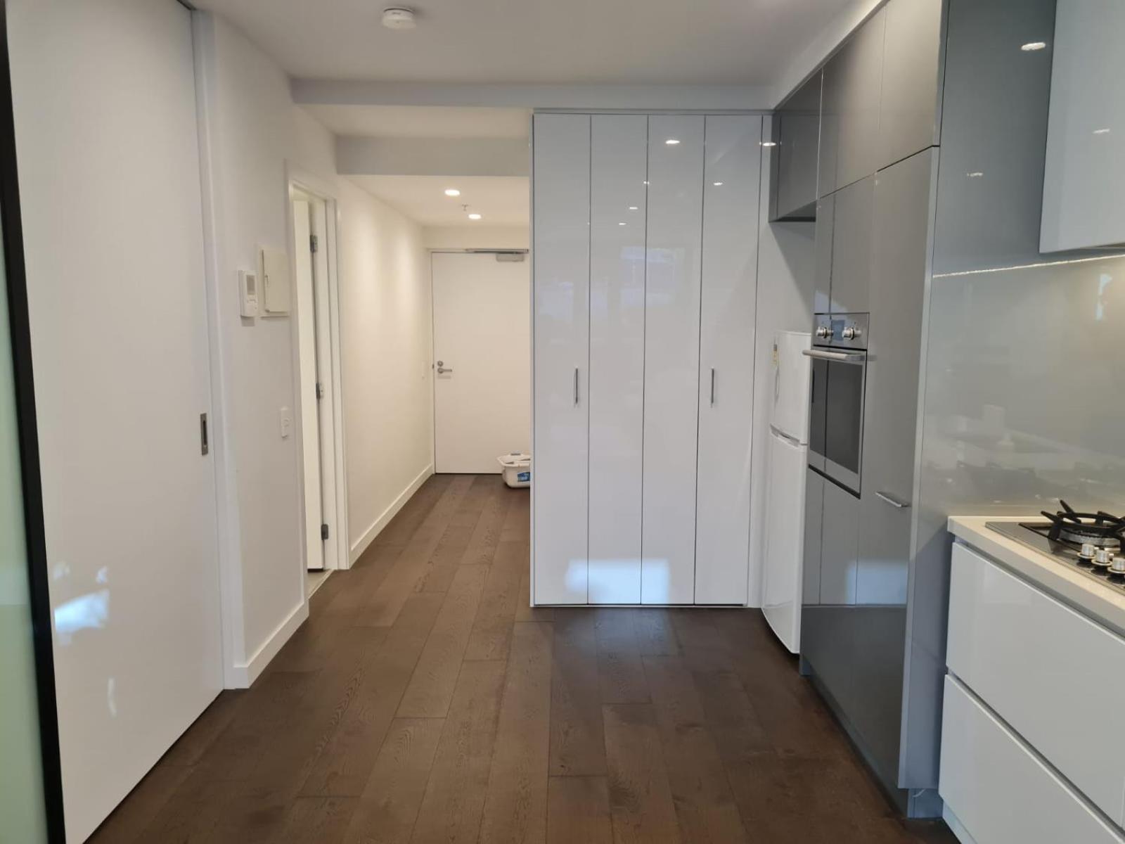 Two Bedroom Apartment in North Melbourne