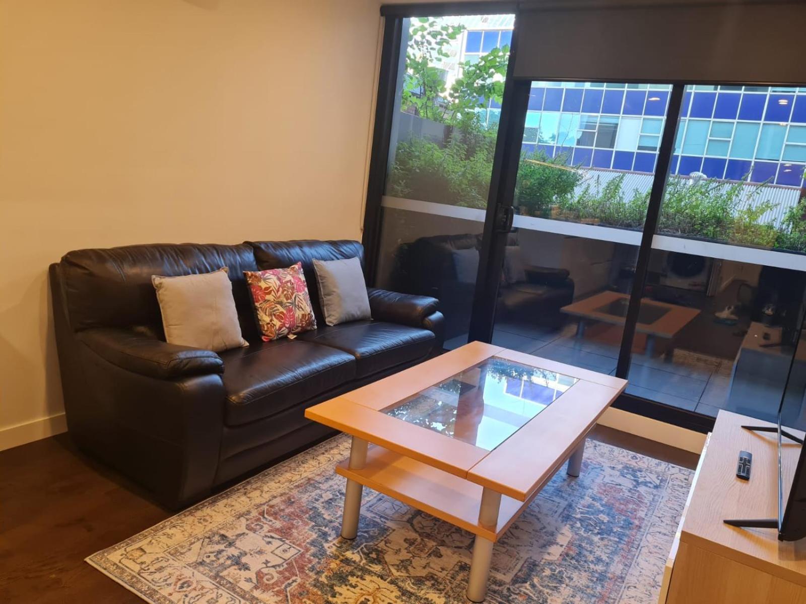 Two Bedroom Apartment in North Melbourne