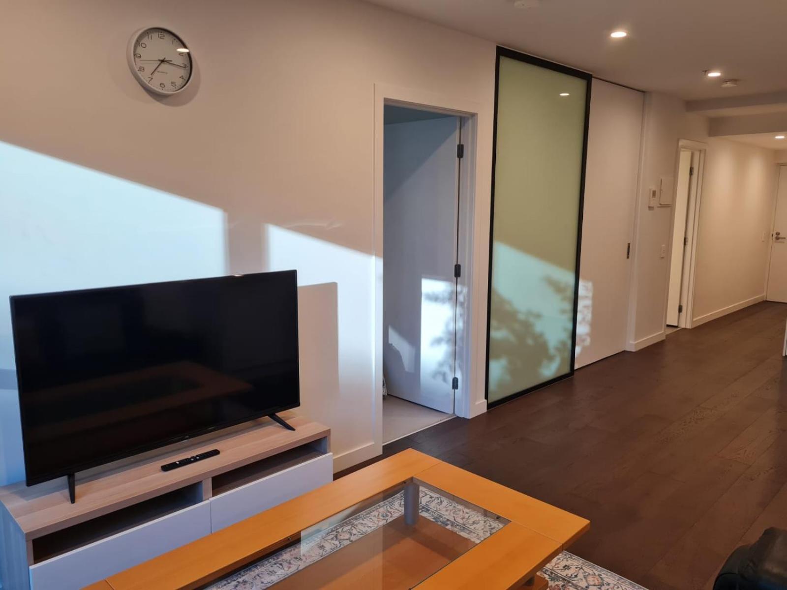 Two Bedroom Apartment in North Melbourne