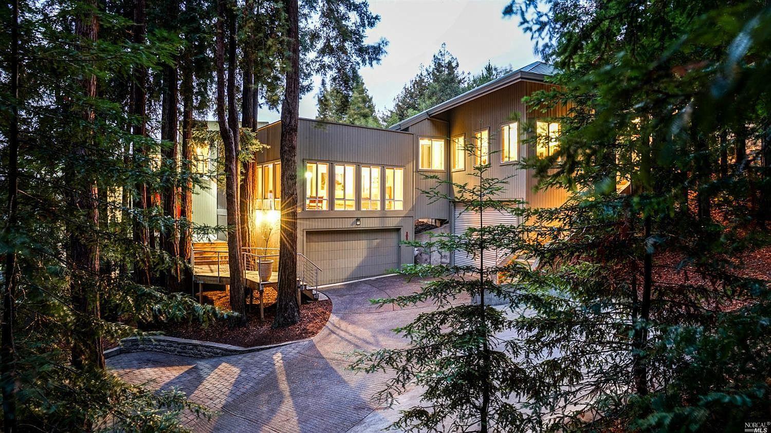 Stunning Guest House Nestled within the Redwoods view 2