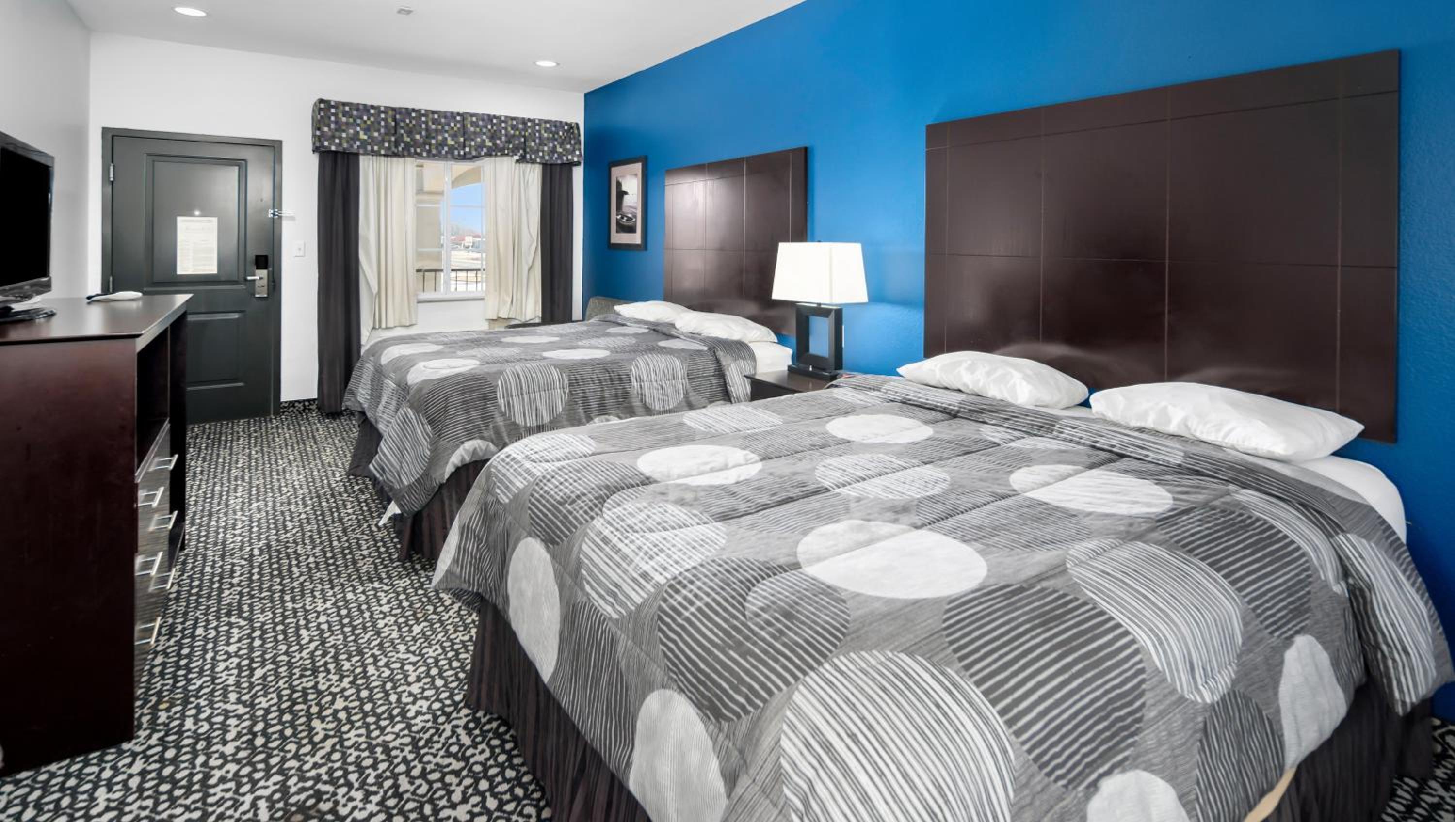 Belmont Inn and Suites Tatum - Property Image 2