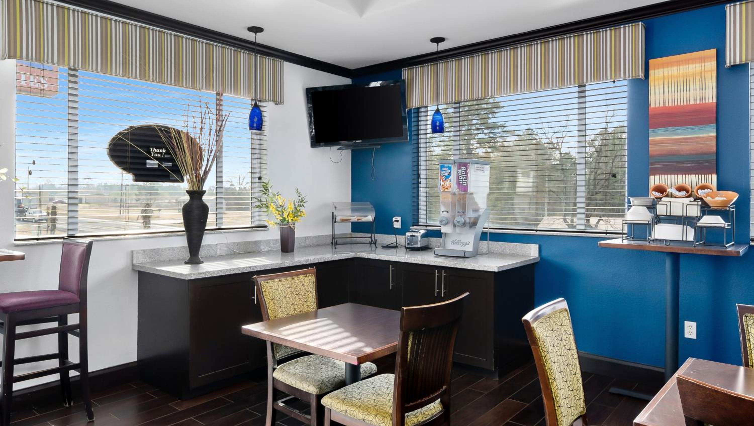 Marshall Vacations - Belmont Inn and Suites Tatum - Property Image 4