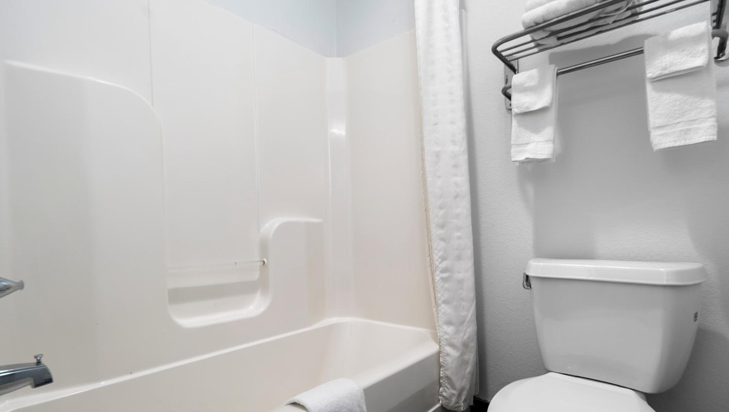 Belmont Inn and Suites Tatum - Property Image 17