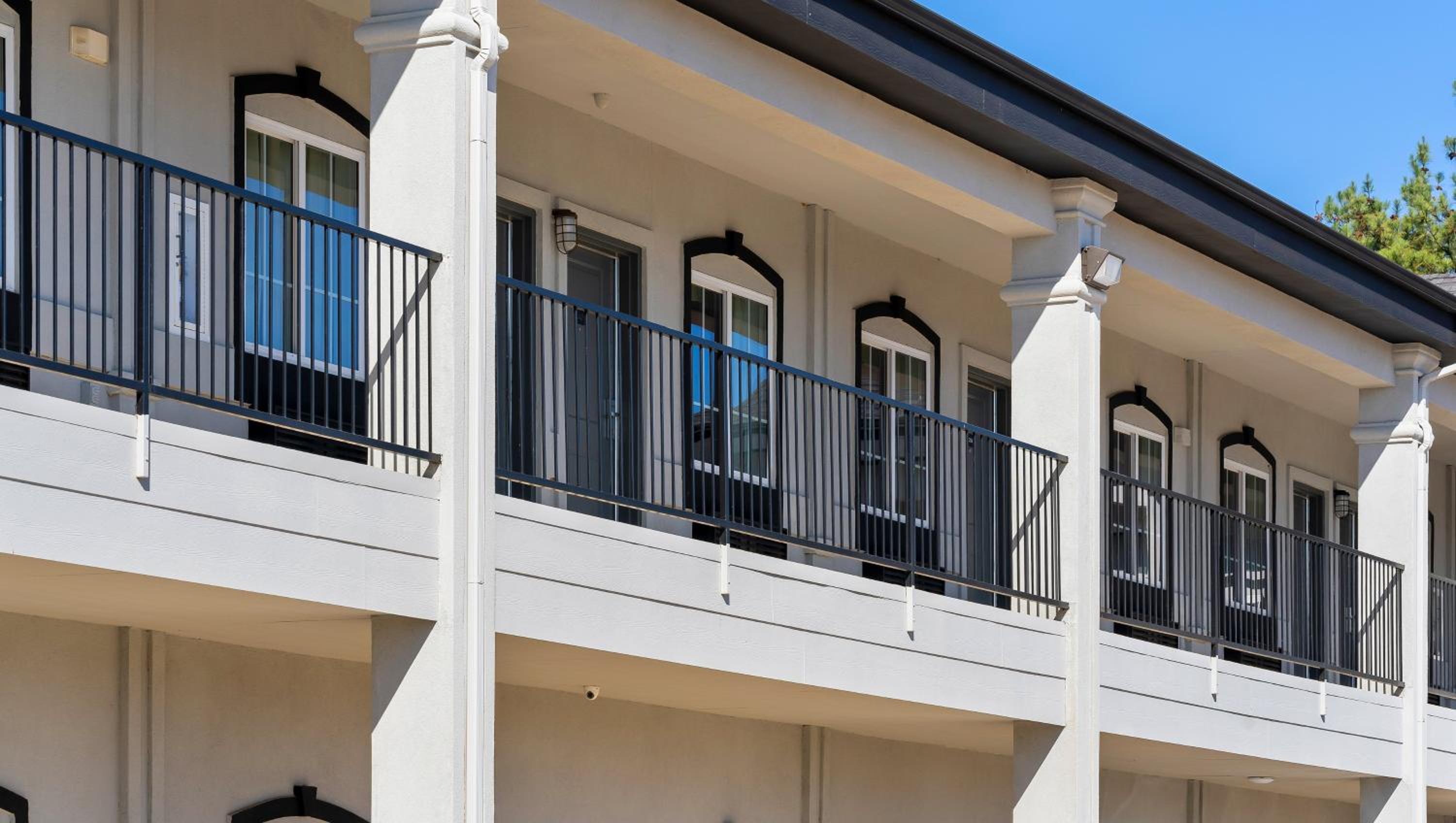 Belmont Inn and Suites Tatum - Property Image 39