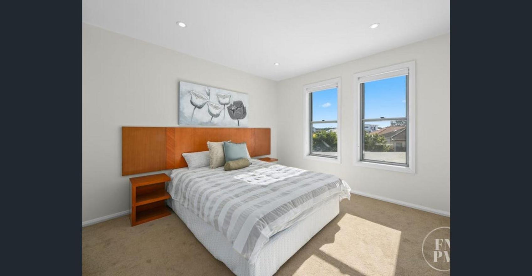 Sunshine Deluxe Port Macquarie