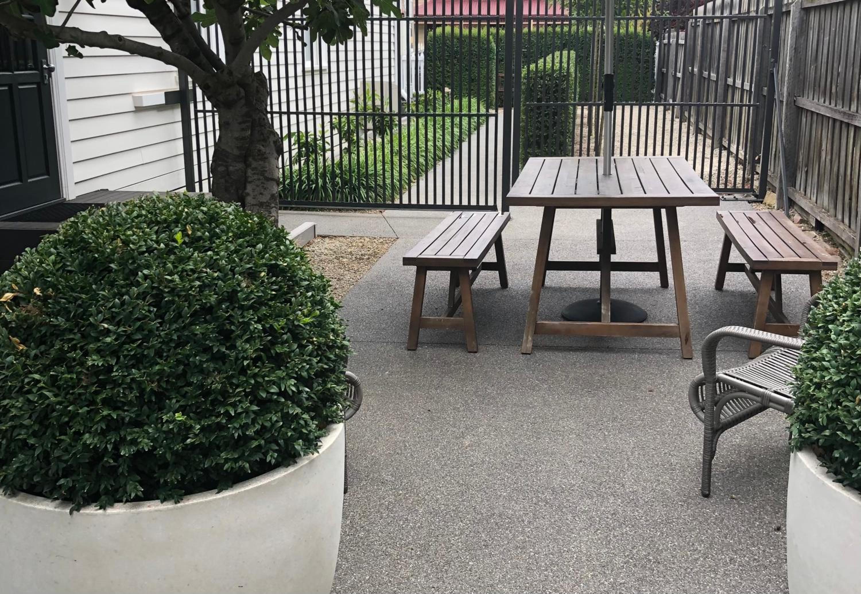 Castlebar - Superior Boutique Accomodation - Steps to Pakington Street