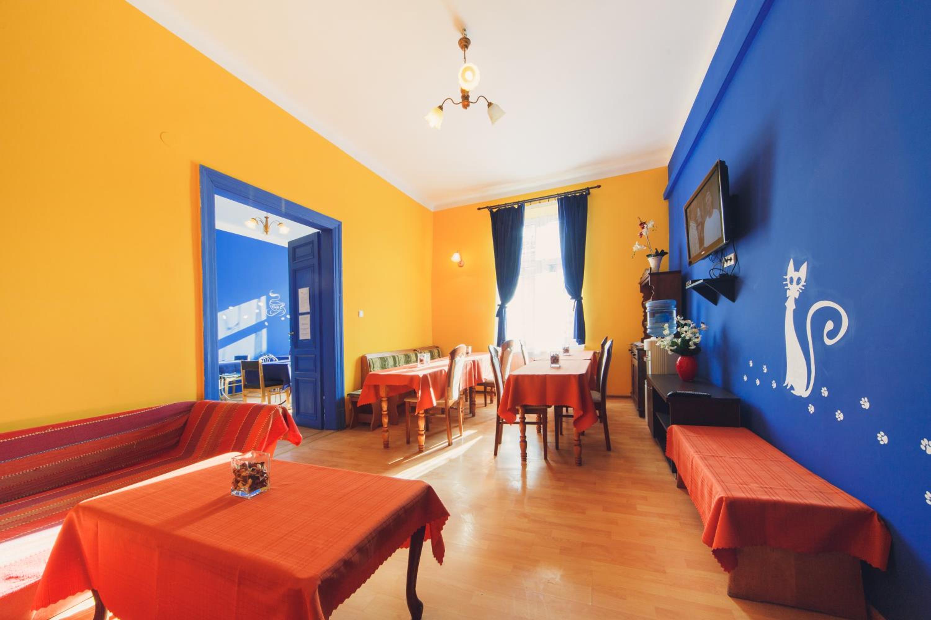 Hostel Tara