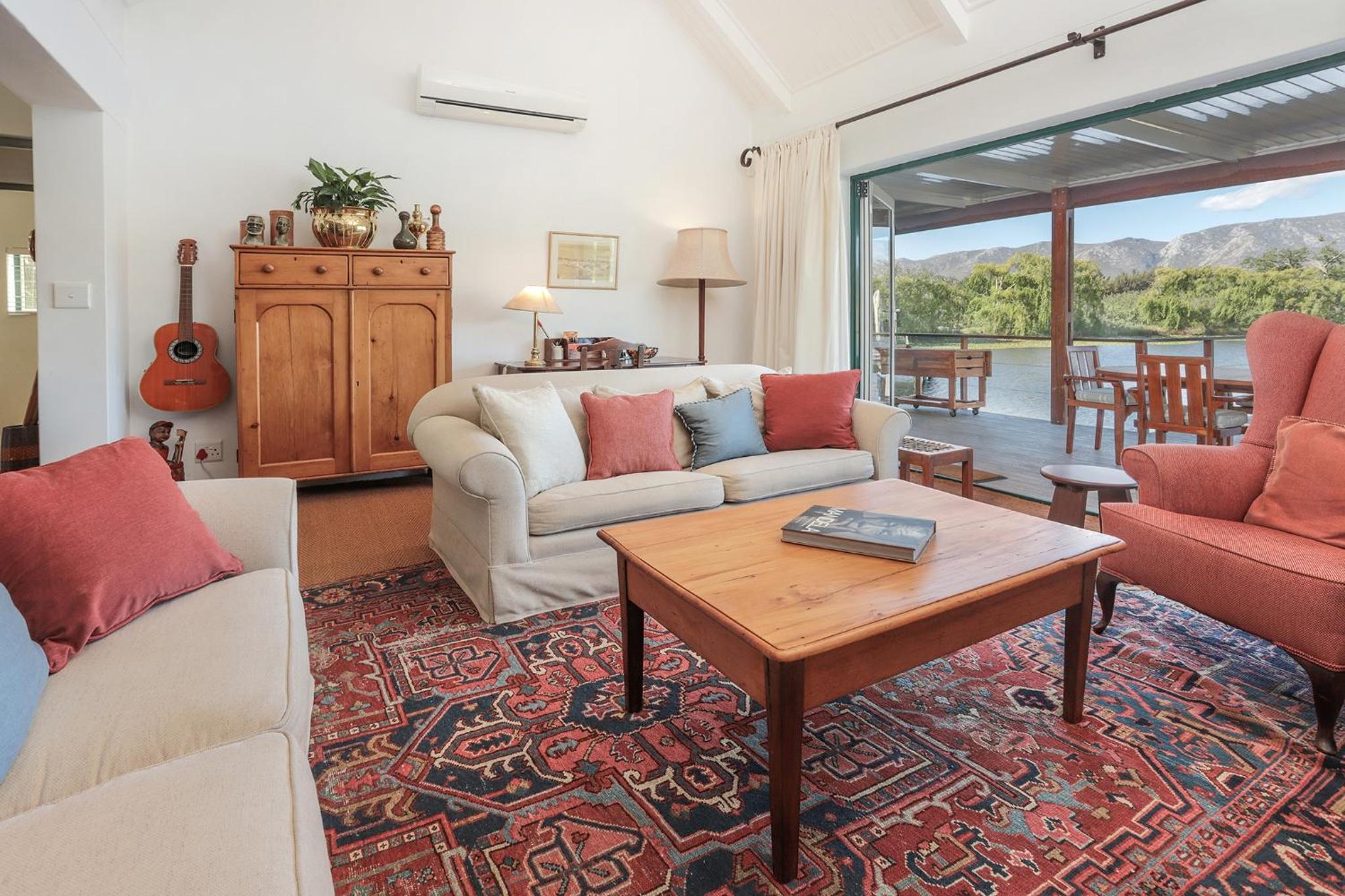 Elgin Country Cottage view 4