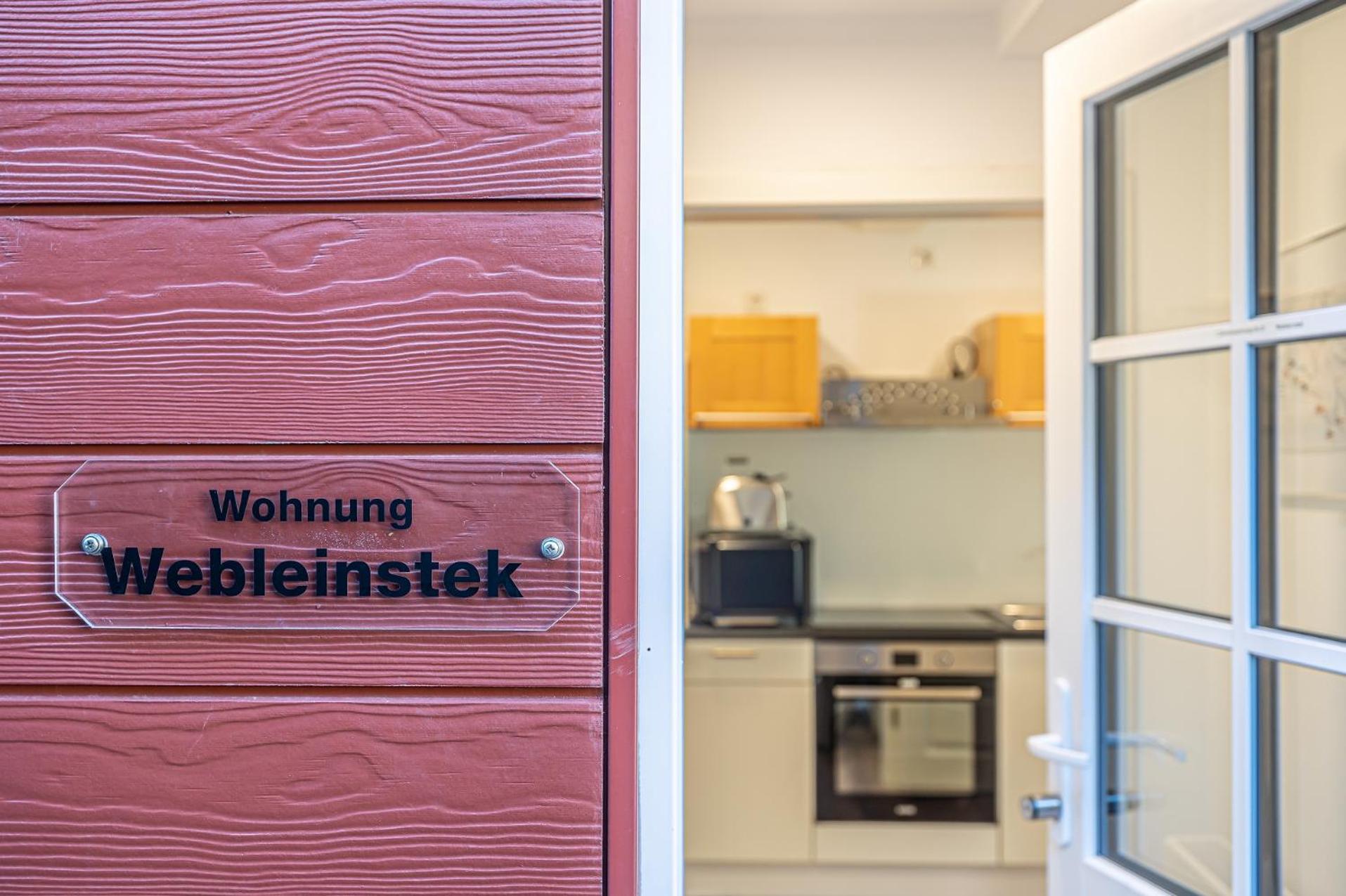 Kapitänshaus Niehuus fewo1846 - Webleinstek - moderne Wohnung mit Terrasse auf parkähnlichem Grundstück