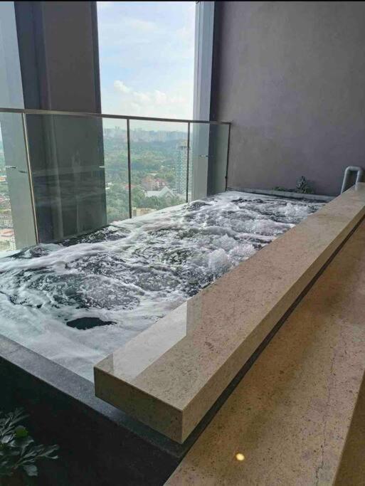 KLCC Luxury Comfy 2BR Sky View Bukit Bintang Lot10 Pavillion
