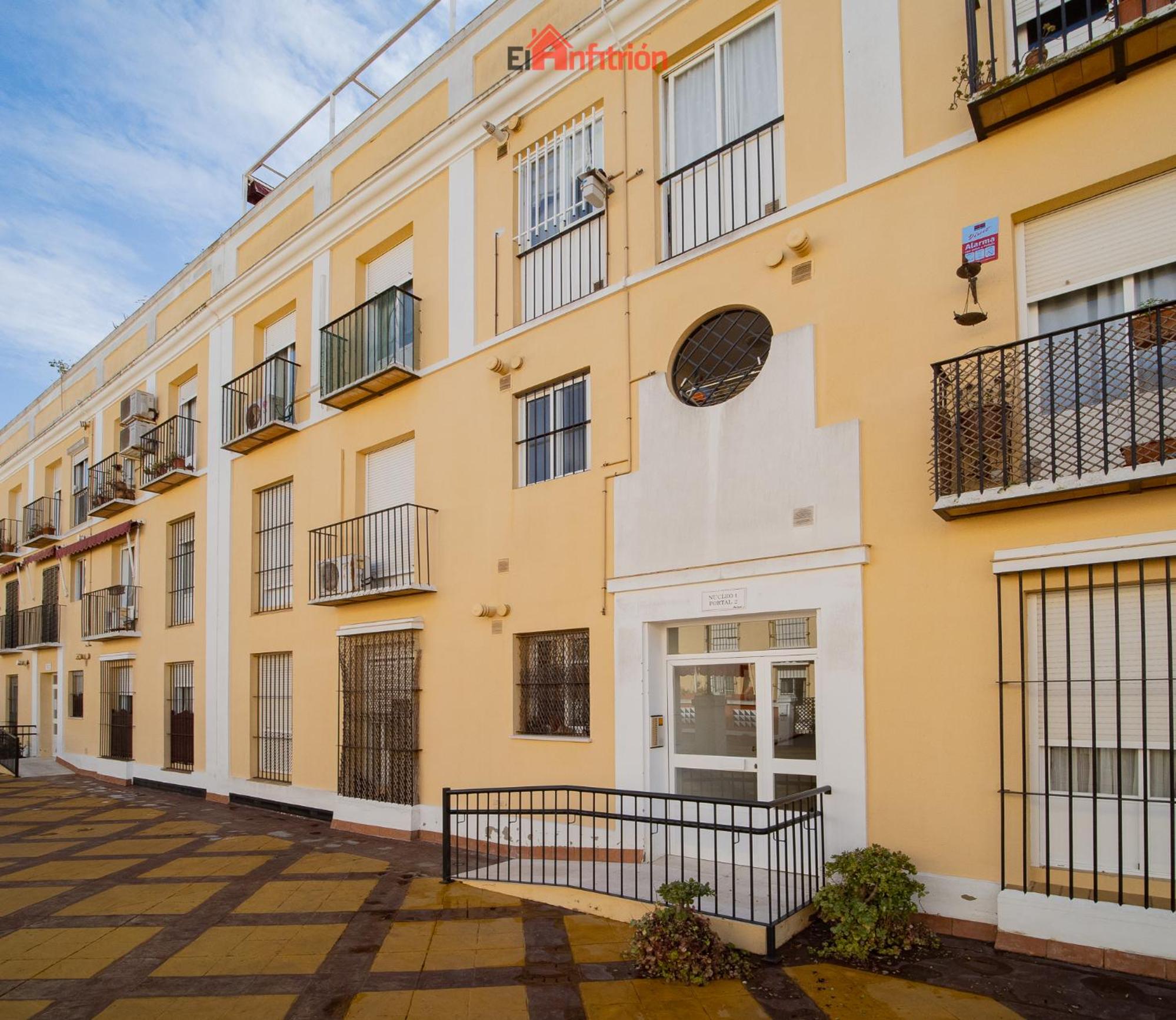 El Anfitrión - Paleobull Castillo