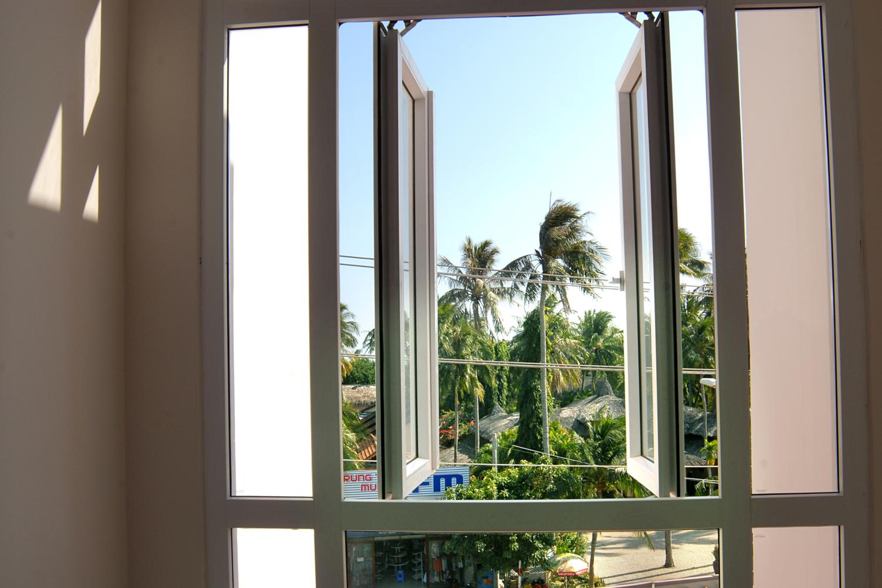 1001 Nights Hotel