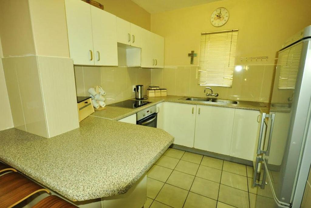 The Bridge Apartments, Unit 10 view 2