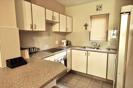 The Bridge Apartments, Unit 10 view 3