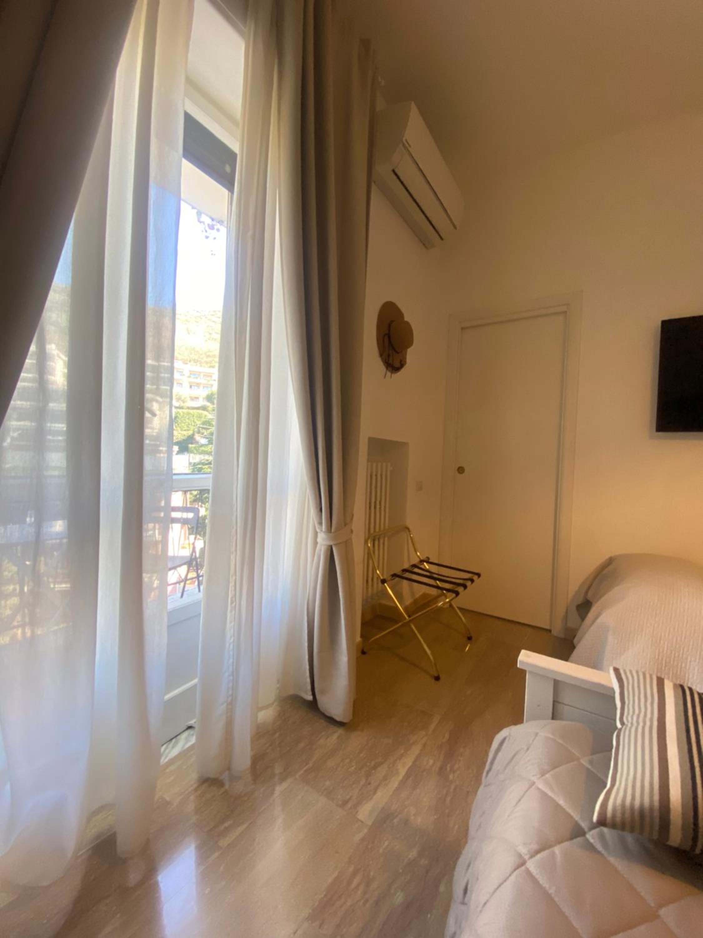 Panoramic Rooms Salerno