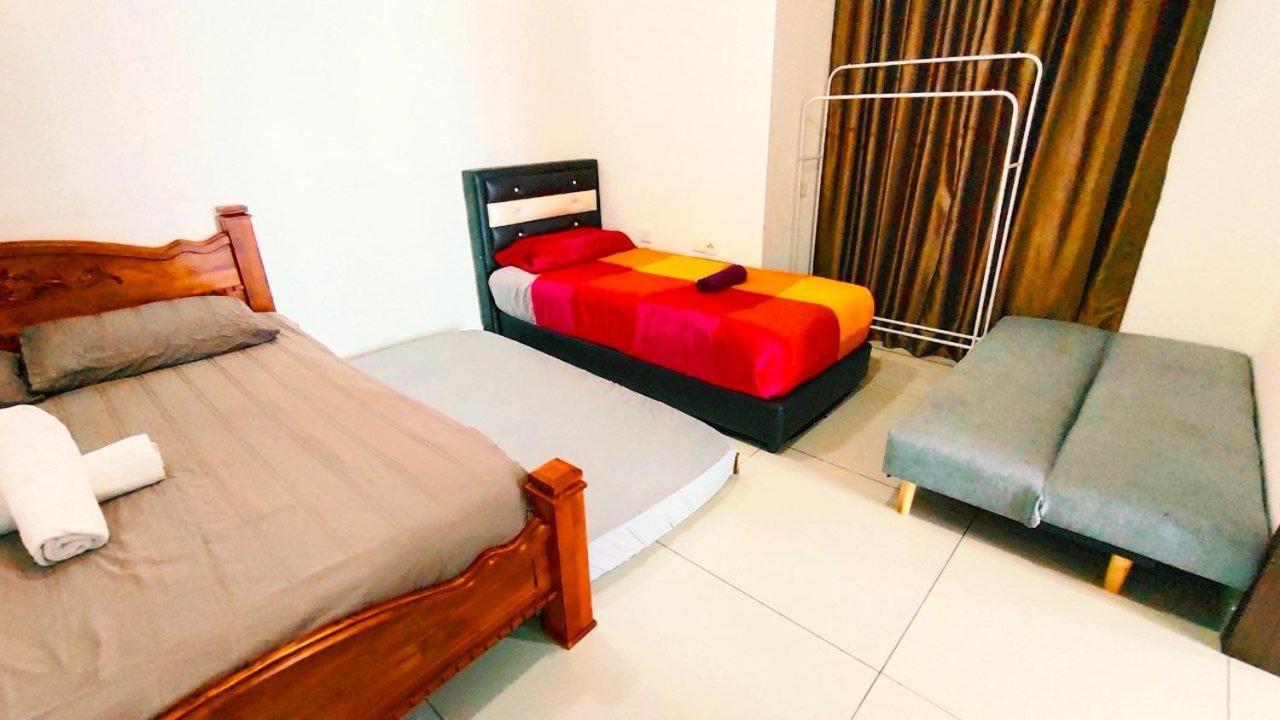 KSL City Mall D'Esplanade Apt 10min to CIQ, near to Legoland