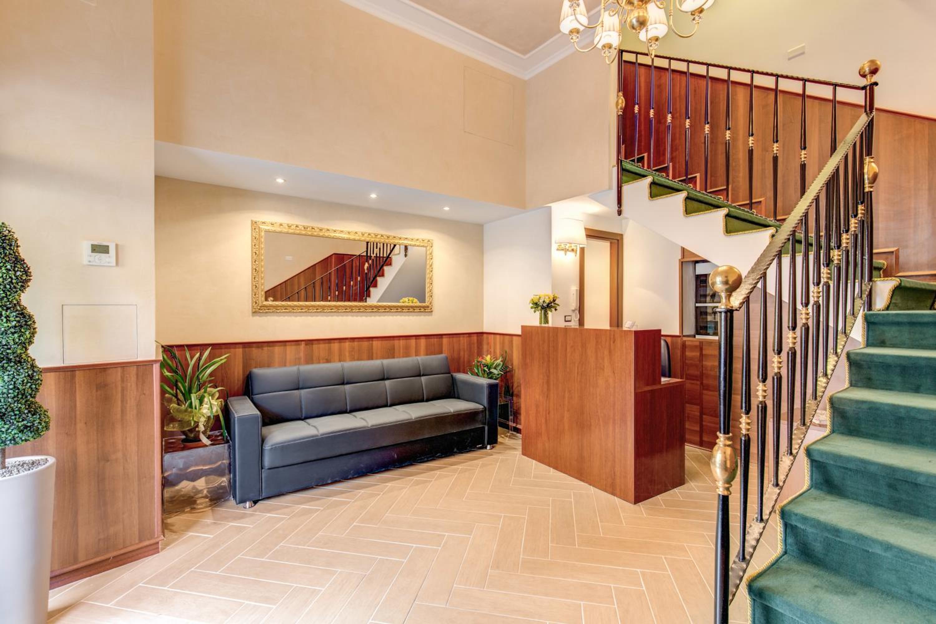 Hotel Flavio-1