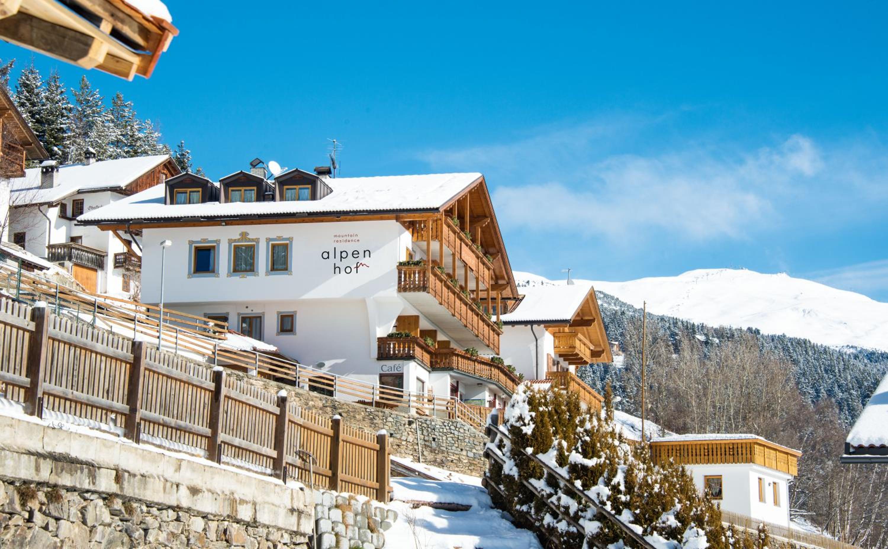 MOUNTAIN RESIDENCE ALPENHOF - company Hotel Alpenhof KG sas der Gasser Renate
