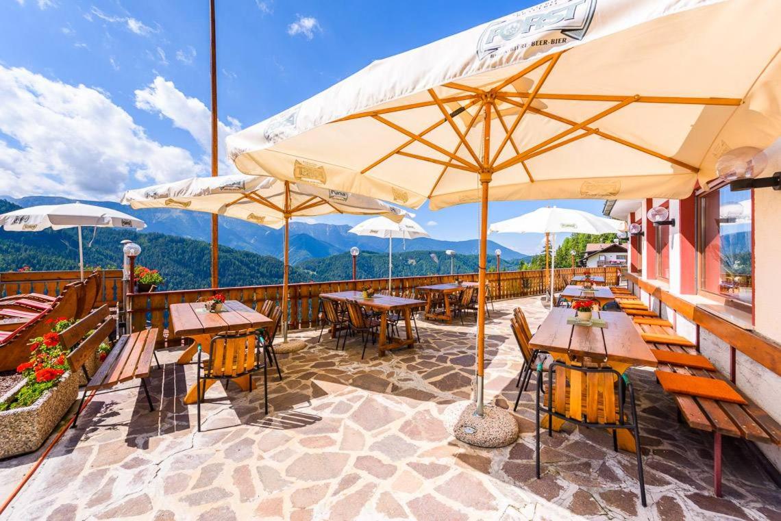 MOUNTAIN RESIDENCE ALPENHOF - company Hotel Alpenhof KG sas der Gasser Renate