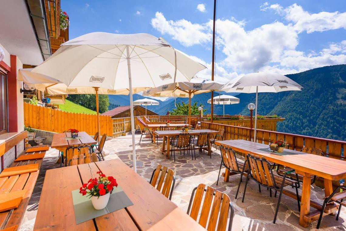 MOUNTAIN RESIDENCE ALPENHOF - company Hotel Alpenhof KG sas der Gasser Renate