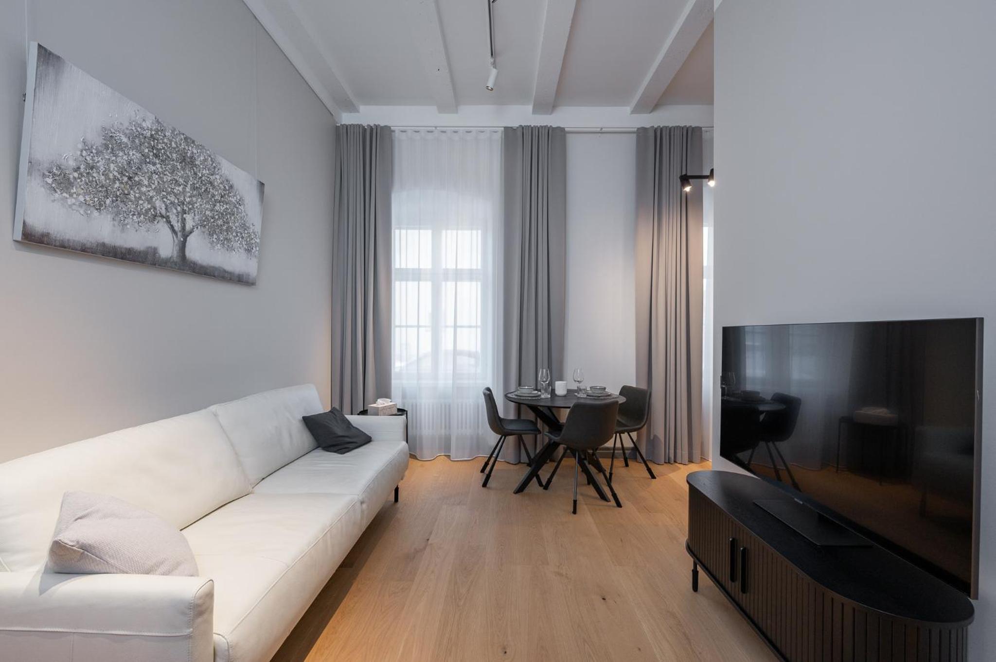 Lutsu Residents - Unique apartment in Old Town, Keyless view 5