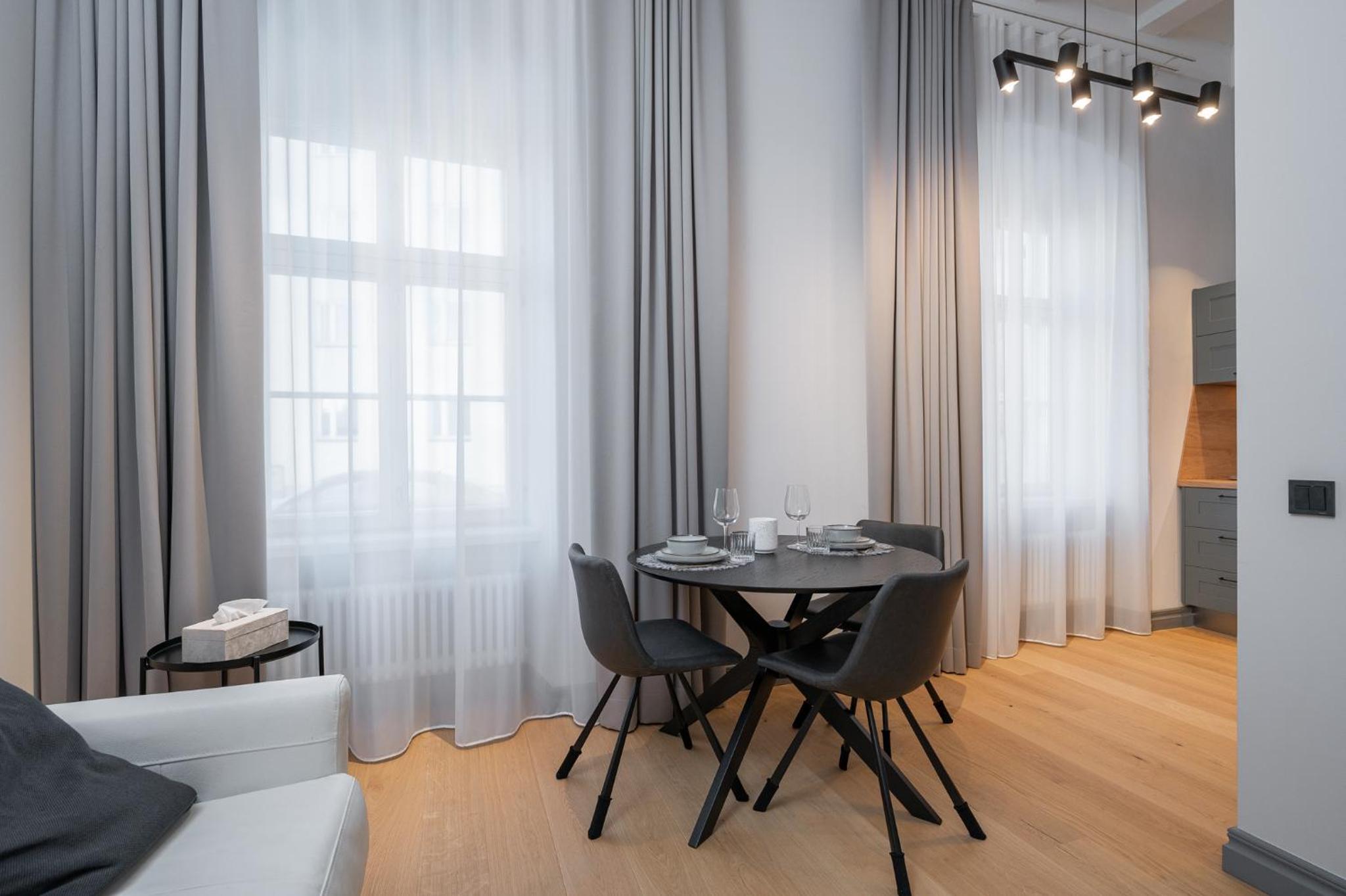 Lutsu Residents - Unique apartment in Old Town, Keyless view 3