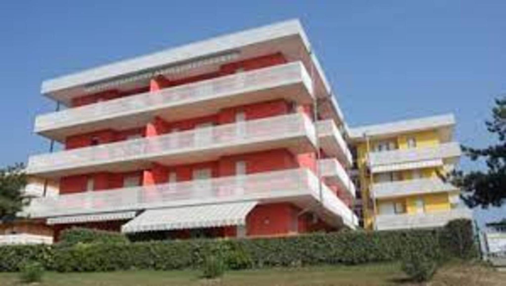 Adorable flat with terrace in Bibione - Beahost view 2