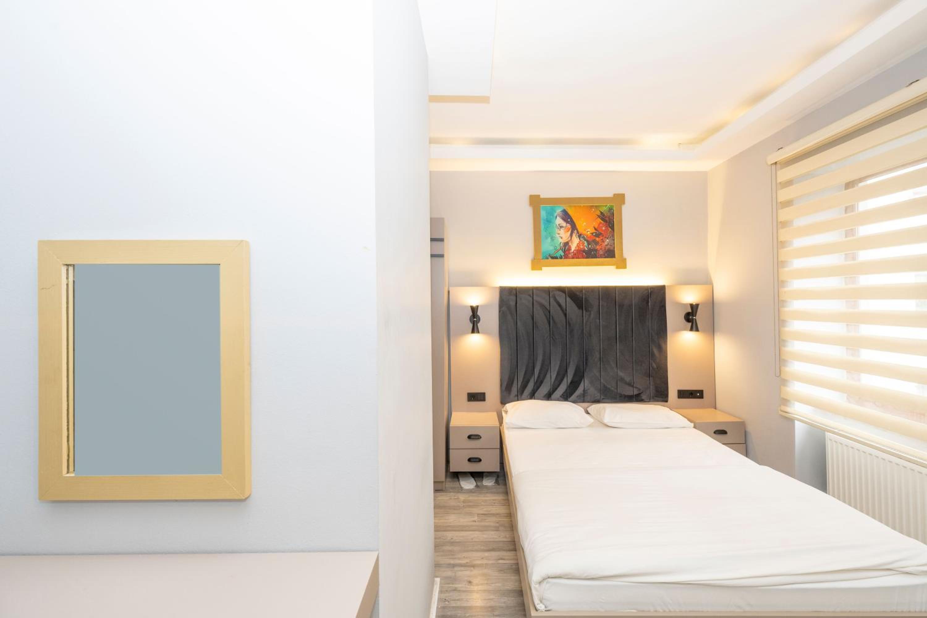 Cirrus Suites