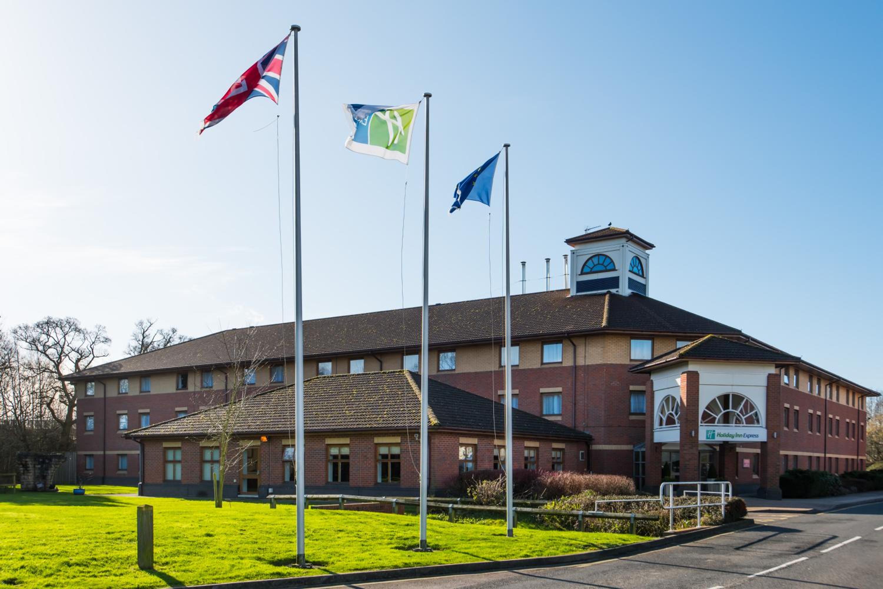 Warwick Vacations - Holiday Inn Express Warwick - Stratford-upon-Avon, an IHG Hotel - Property Image 20