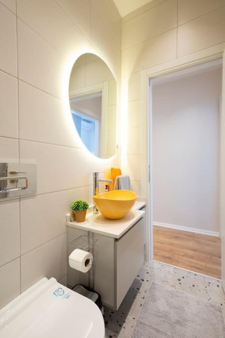 Modern Flat with Central Location near Nisantasi